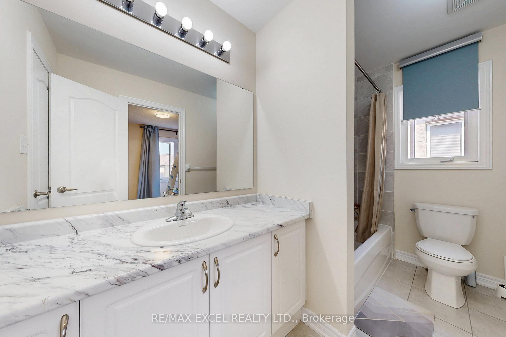 Photo 39 of 9 Sunnyside Hill Road, Markham, Cornell — HOMEH