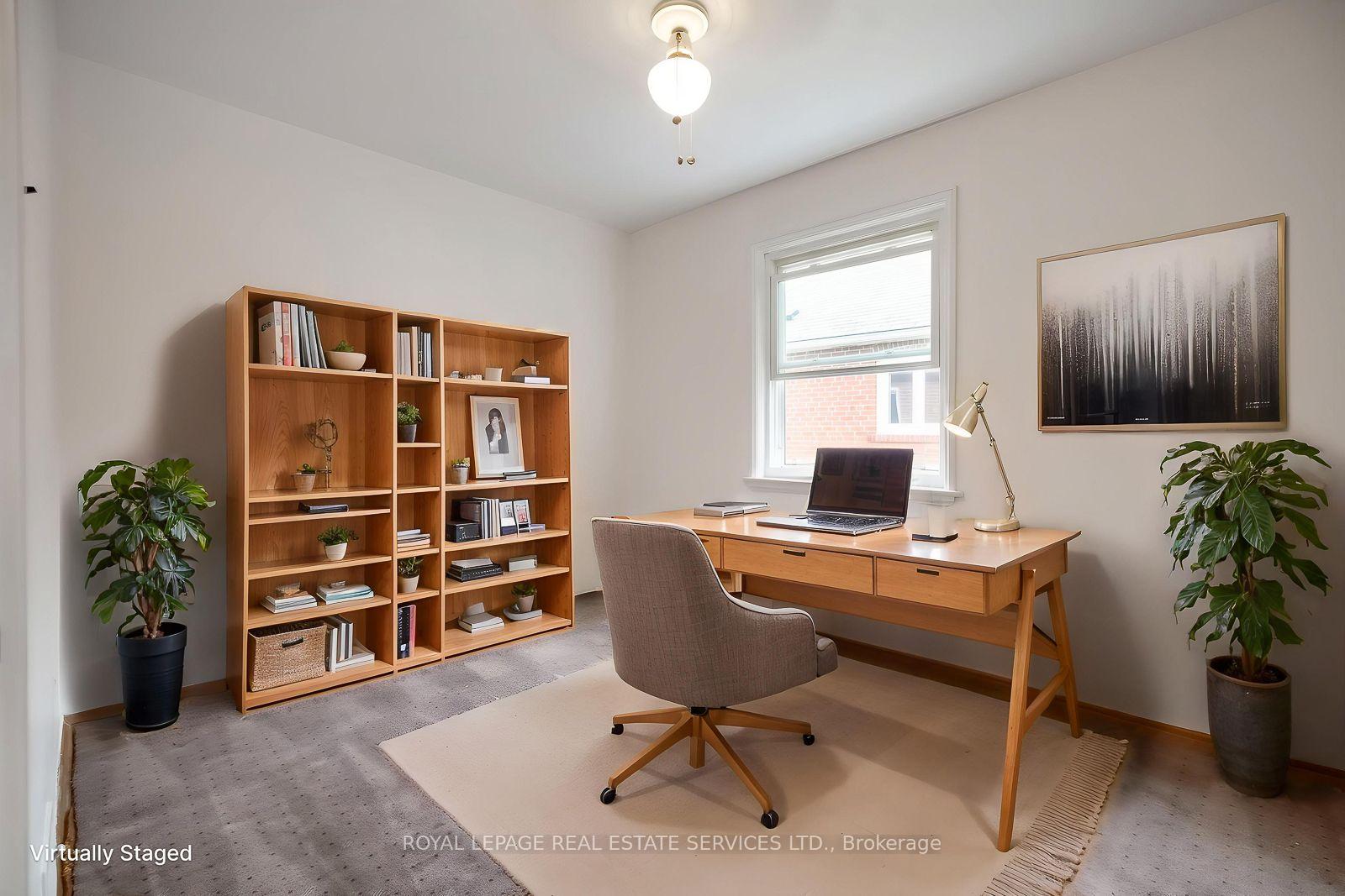 Photo 38 of 42 Black Creek Boulevard, Toronto, Rockcliffe-Smythe — HOMEH