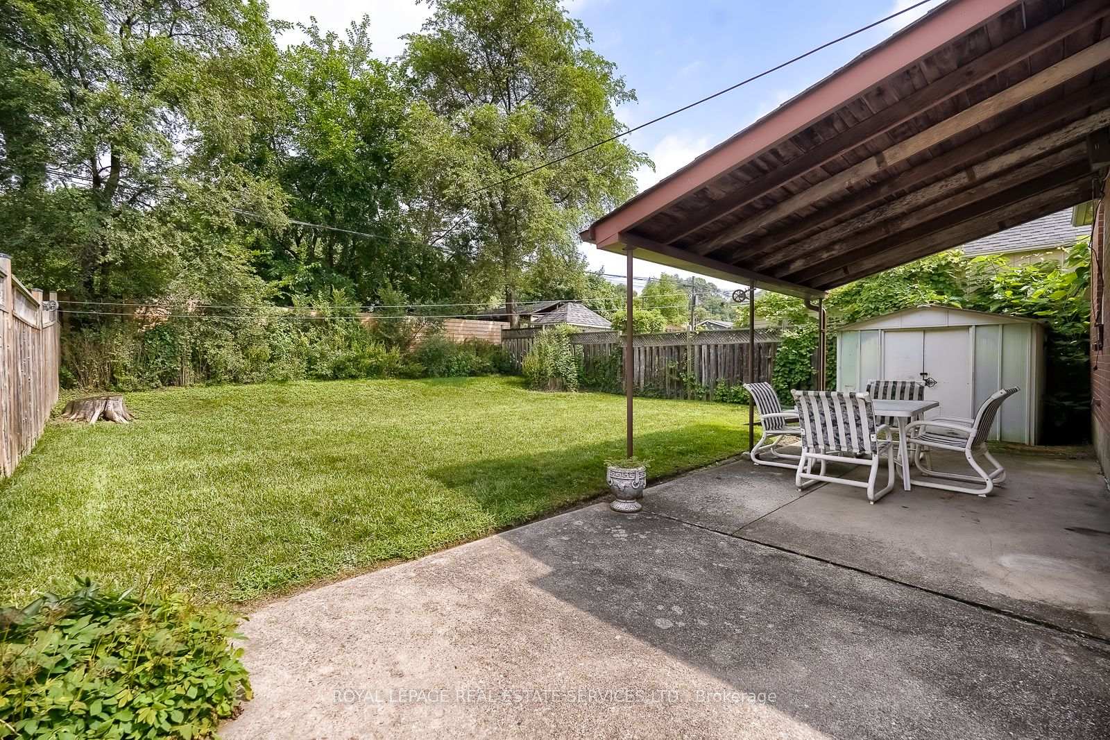 Photo 43 of 42 Black Creek Boulevard, Toronto, Rockcliffe-Smythe — HOMEH