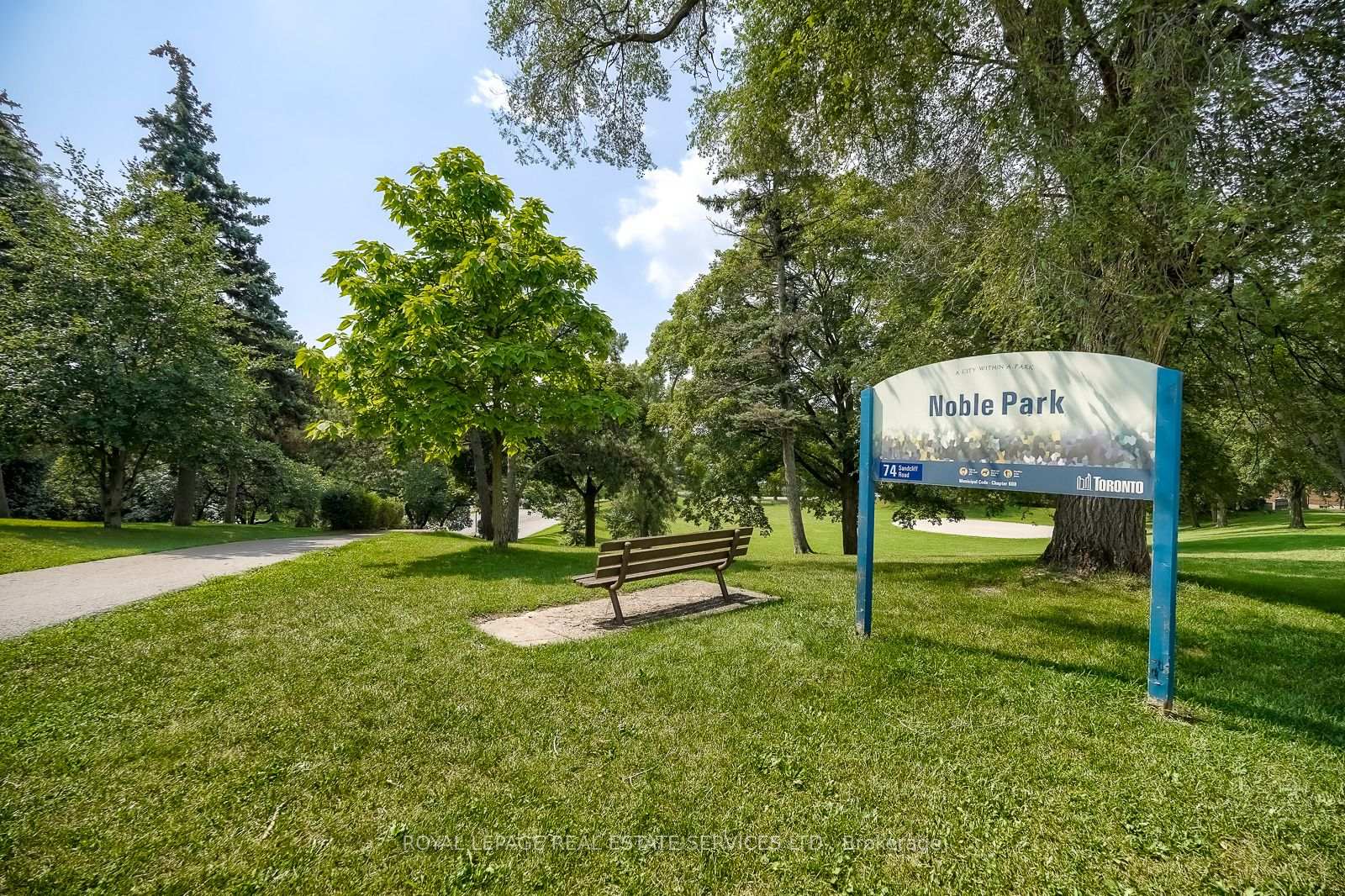 Photo 46 of 42 Black Creek Boulevard, Toronto, Rockcliffe-Smythe — HOMEH