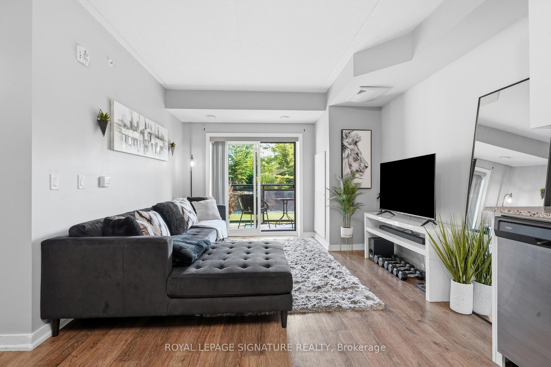 Photo 7 of Unit LL08, 25 Kay Crescent, Guelph, Pine Ridge — HOMEH