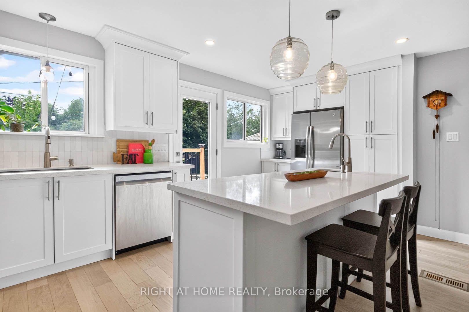 Photo 12 of 516 Kenmarr Crescent, Burlington, Appleby — HOMEH