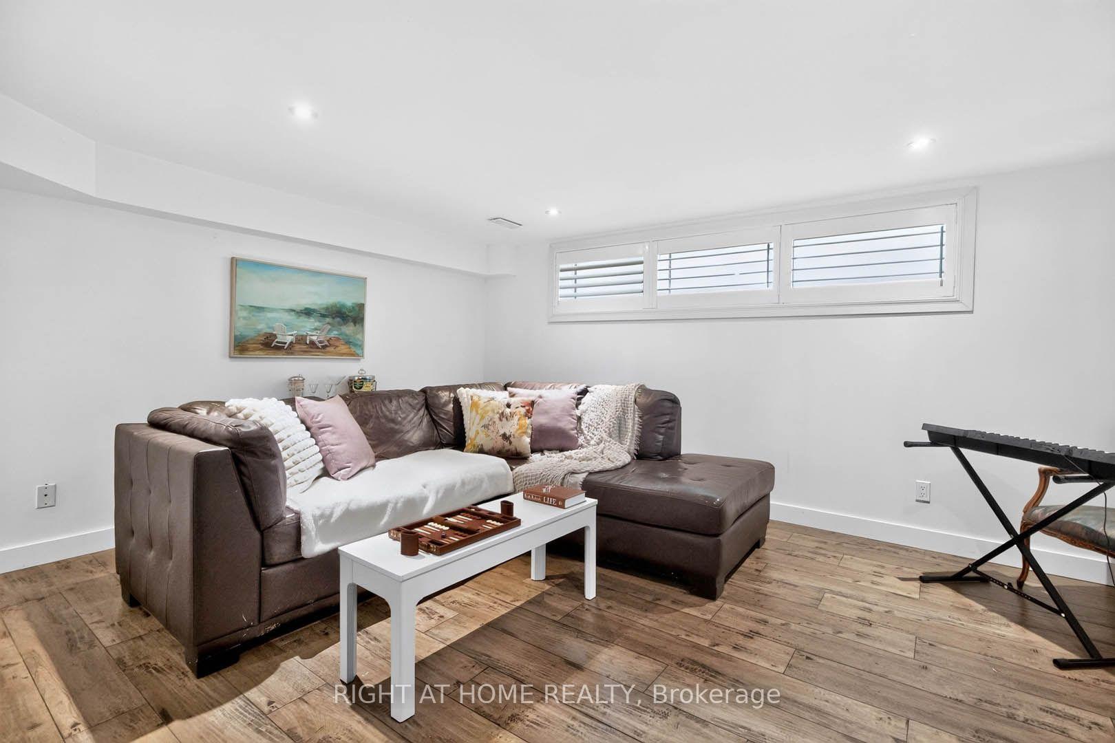 Photo 30 of 516 Kenmarr Crescent, Burlington, Appleby — HOMEH