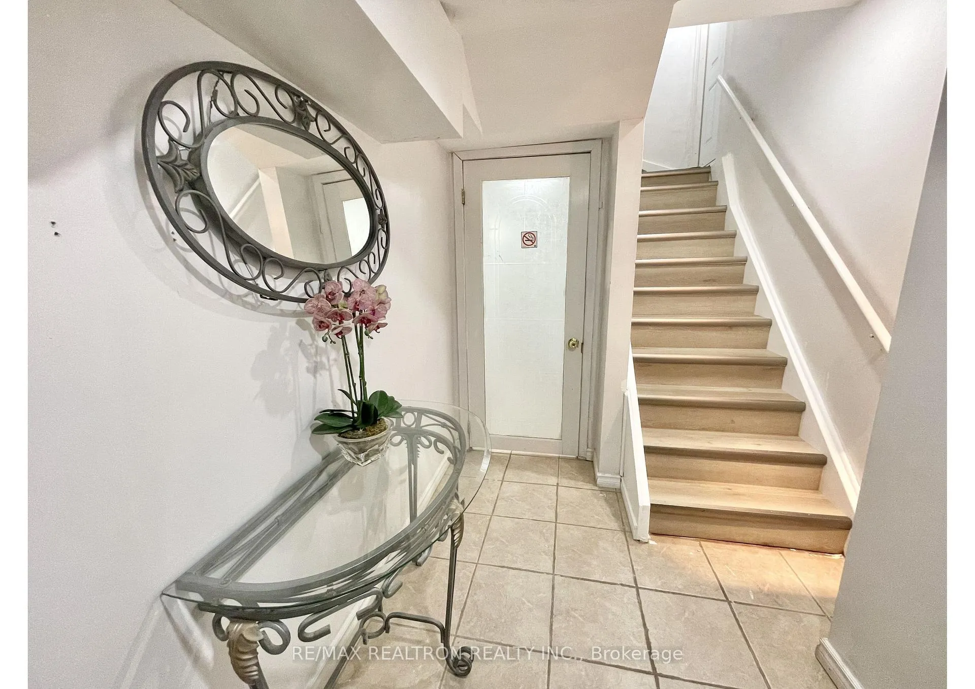 Photo 9 of Unit Bsmt, 42 Chiara Drive, Vaughan, Vellore Village — HOMEH