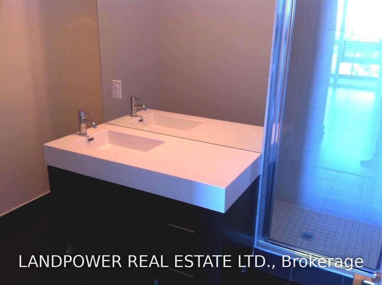 Photo 9 of Unit 1004, 35 Brian Peck Crescent, Toronto, Thorncliffe Park — HOMEH
