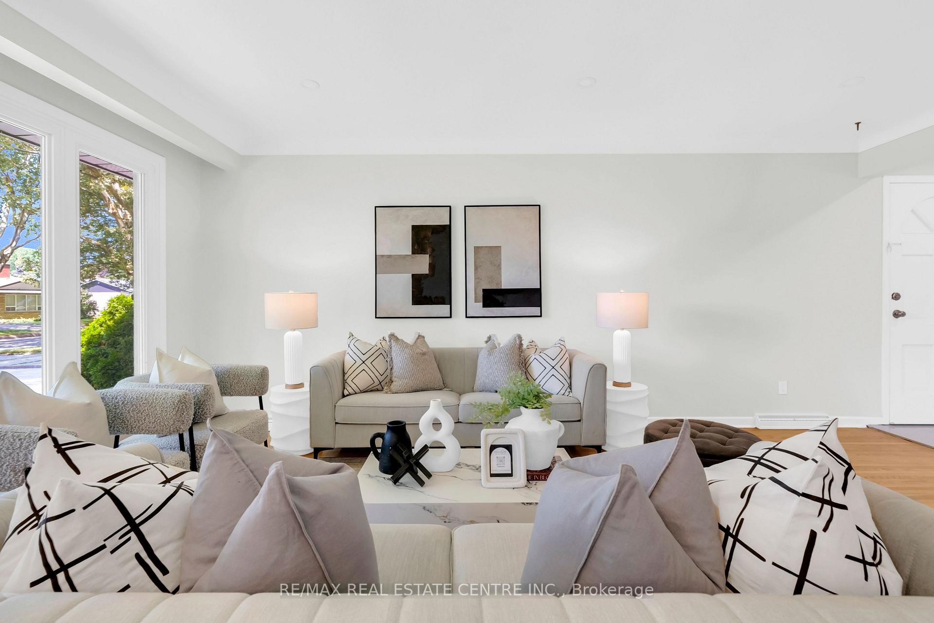 Photo 17 of 448 Mitchell Avenue, Niagara Falls, Morrison — HOMEH