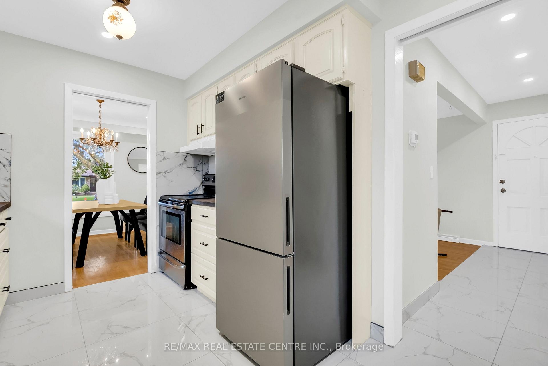 Photo 22 of 448 Mitchell Avenue, Niagara Falls, Morrison — HOMEH