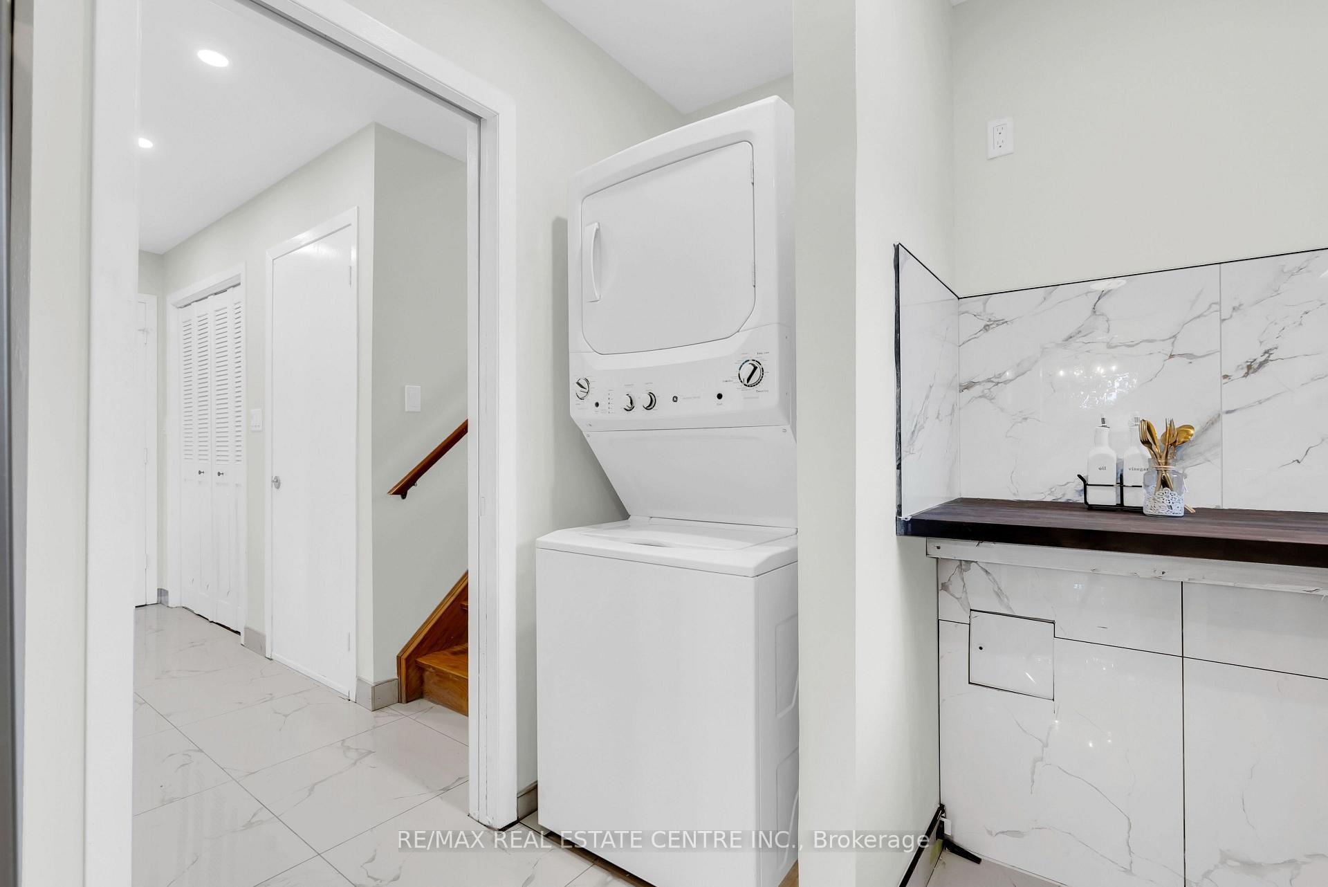 Photo 23 of 448 Mitchell Avenue, Niagara Falls, Morrison — HOMEH