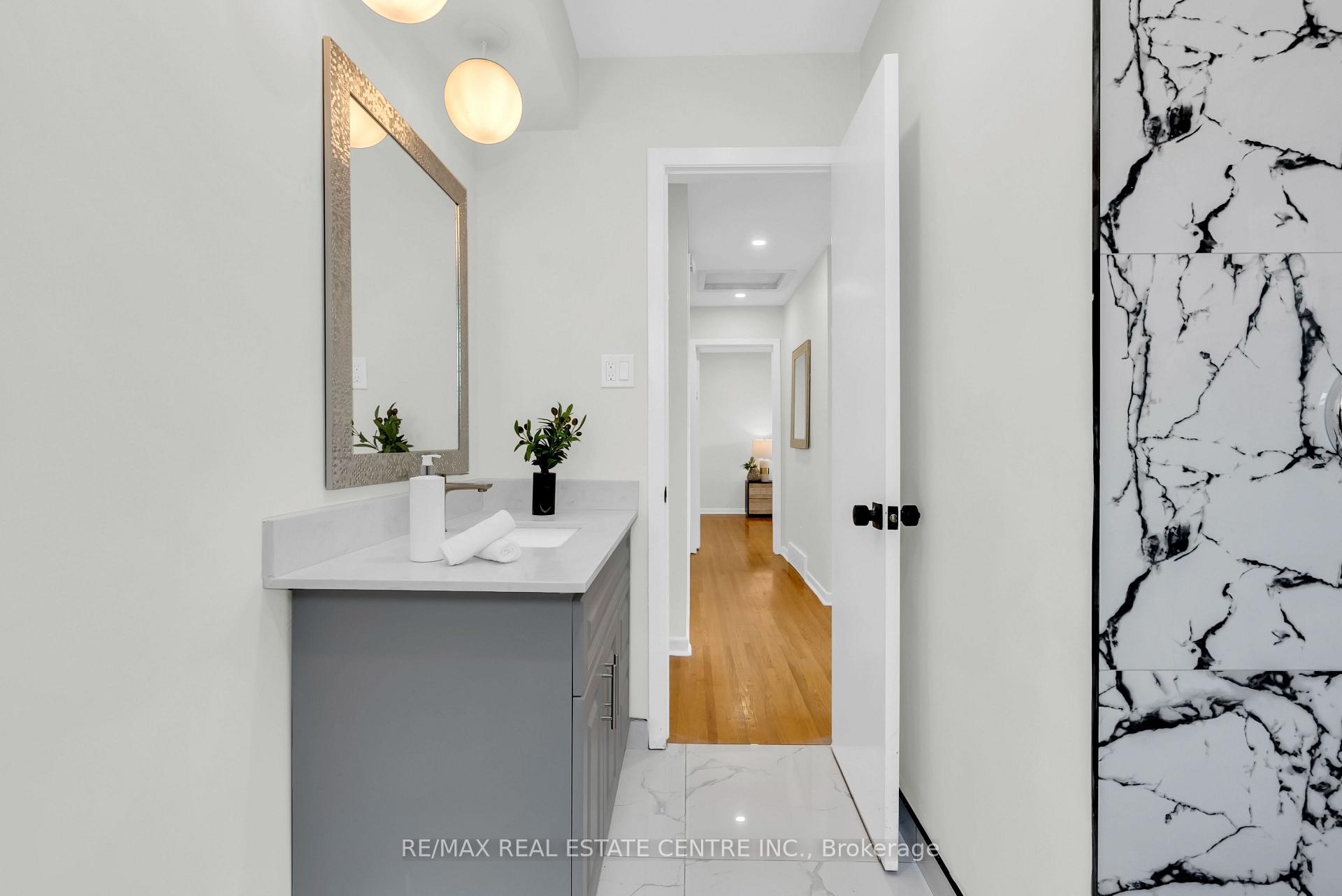 Photo 31 of 448 Mitchell Avenue, Niagara Falls, Morrison — HOMEH