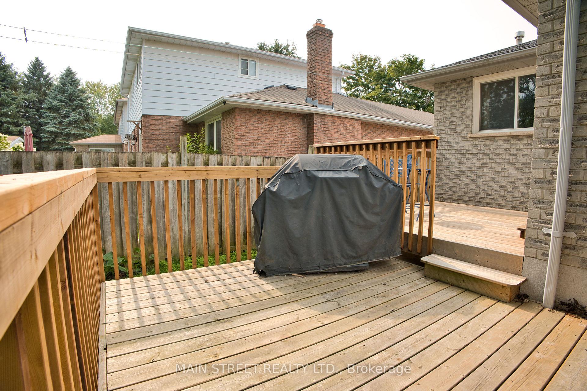 Photo 16 of 97 Riverglen Drive, Georgina, Keswick South — HOMEH