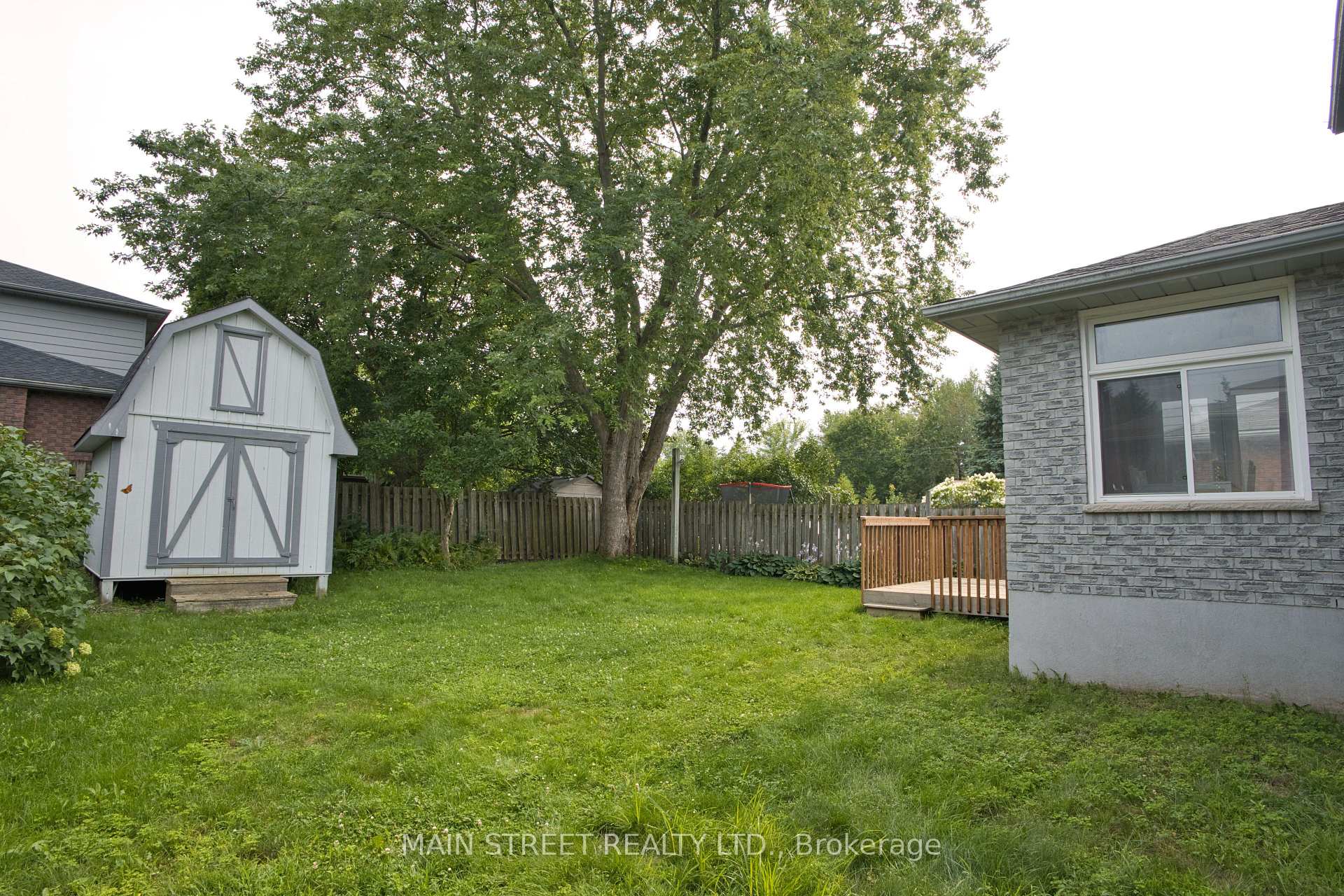 Photo 35 of 97 Riverglen Drive, Georgina, Keswick South — HOMEH