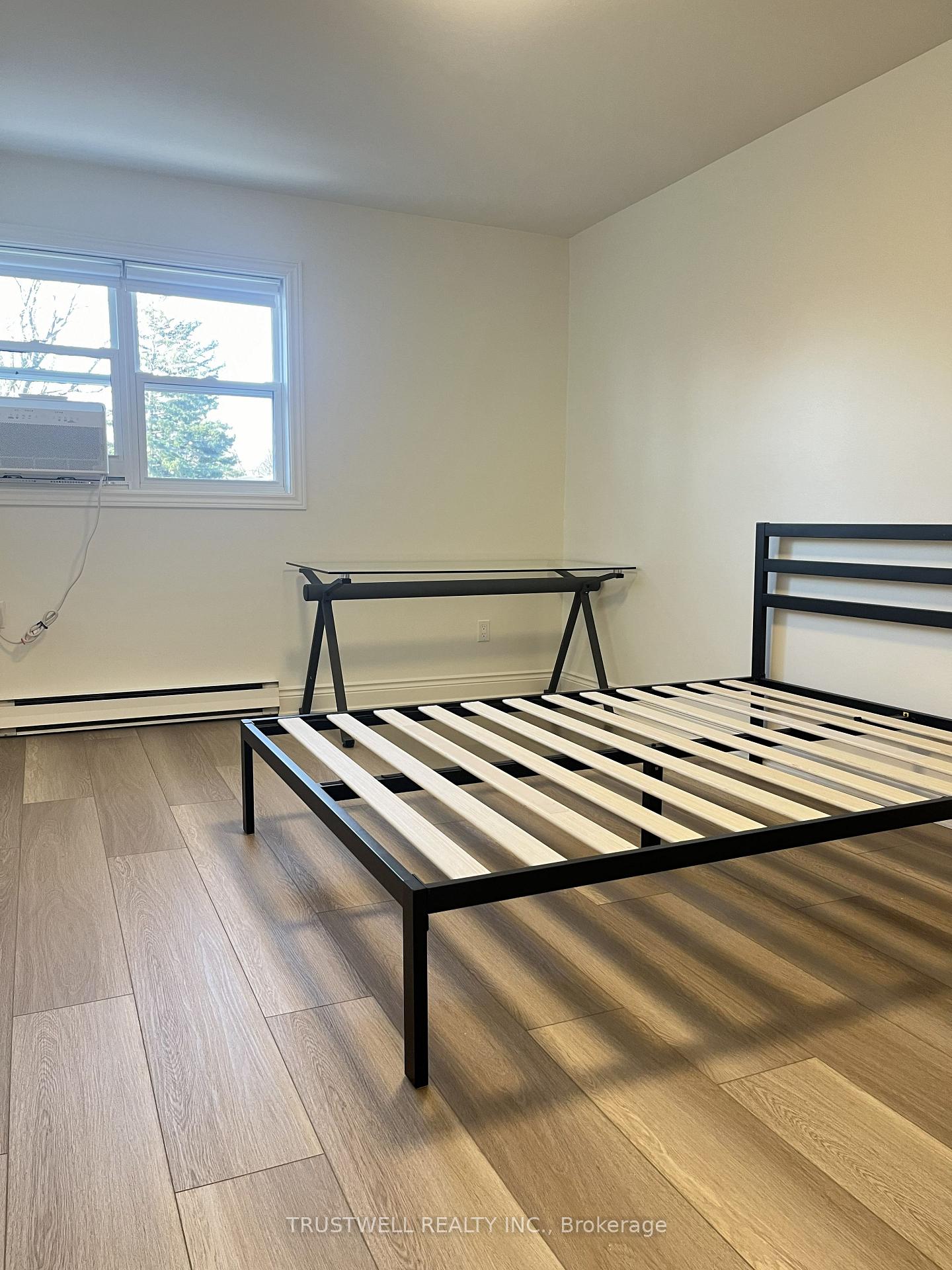 Photo 17 of Unit Unit B, 909 Millwood Road, Toronto, Leaside — HOMEH