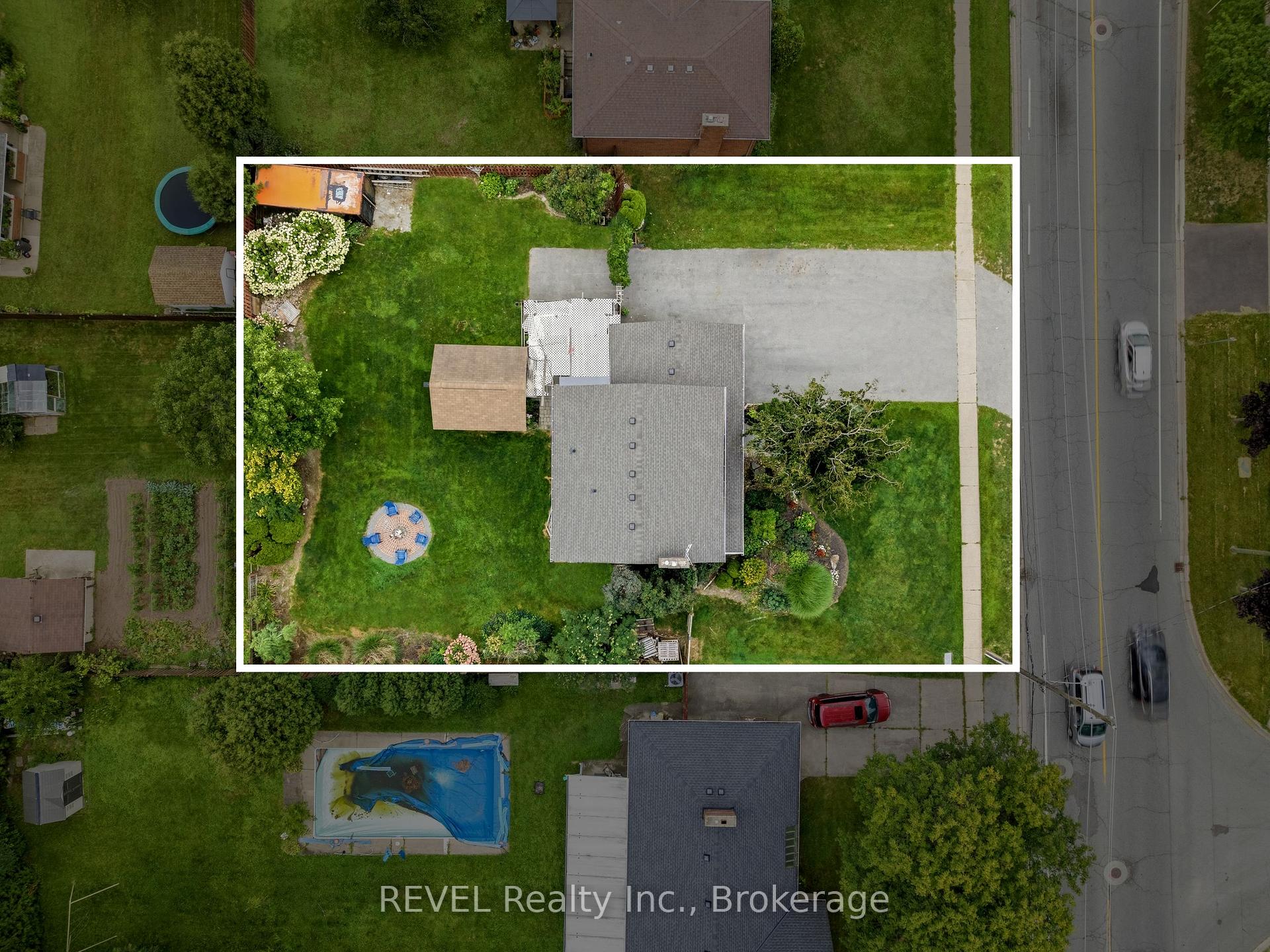 Photo 3 of 4123 Dorchester Road, Niagara Falls, Morrison — HOMEH