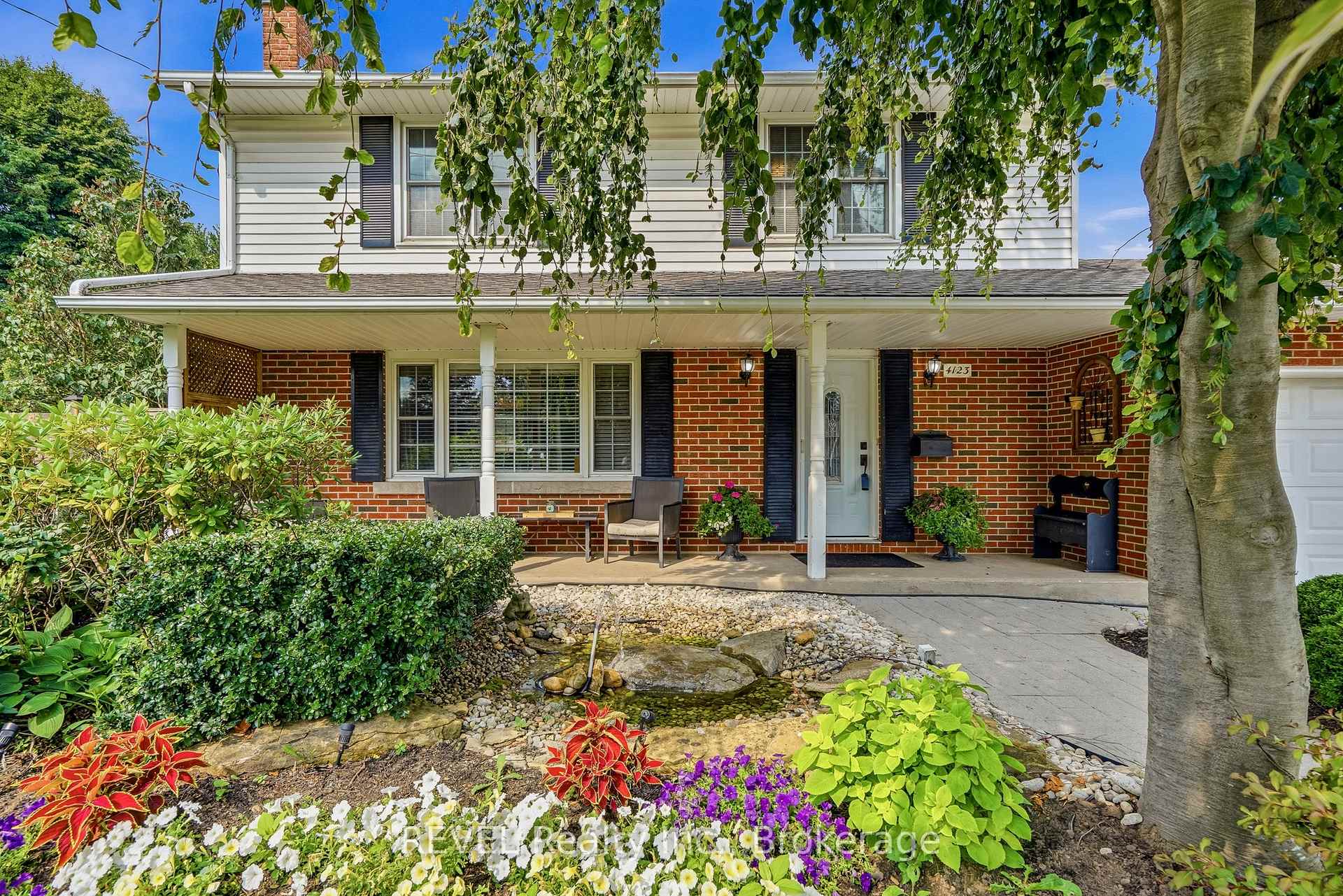 Photo 6 of 4123 Dorchester Road, Niagara Falls, Morrison — HOMEH