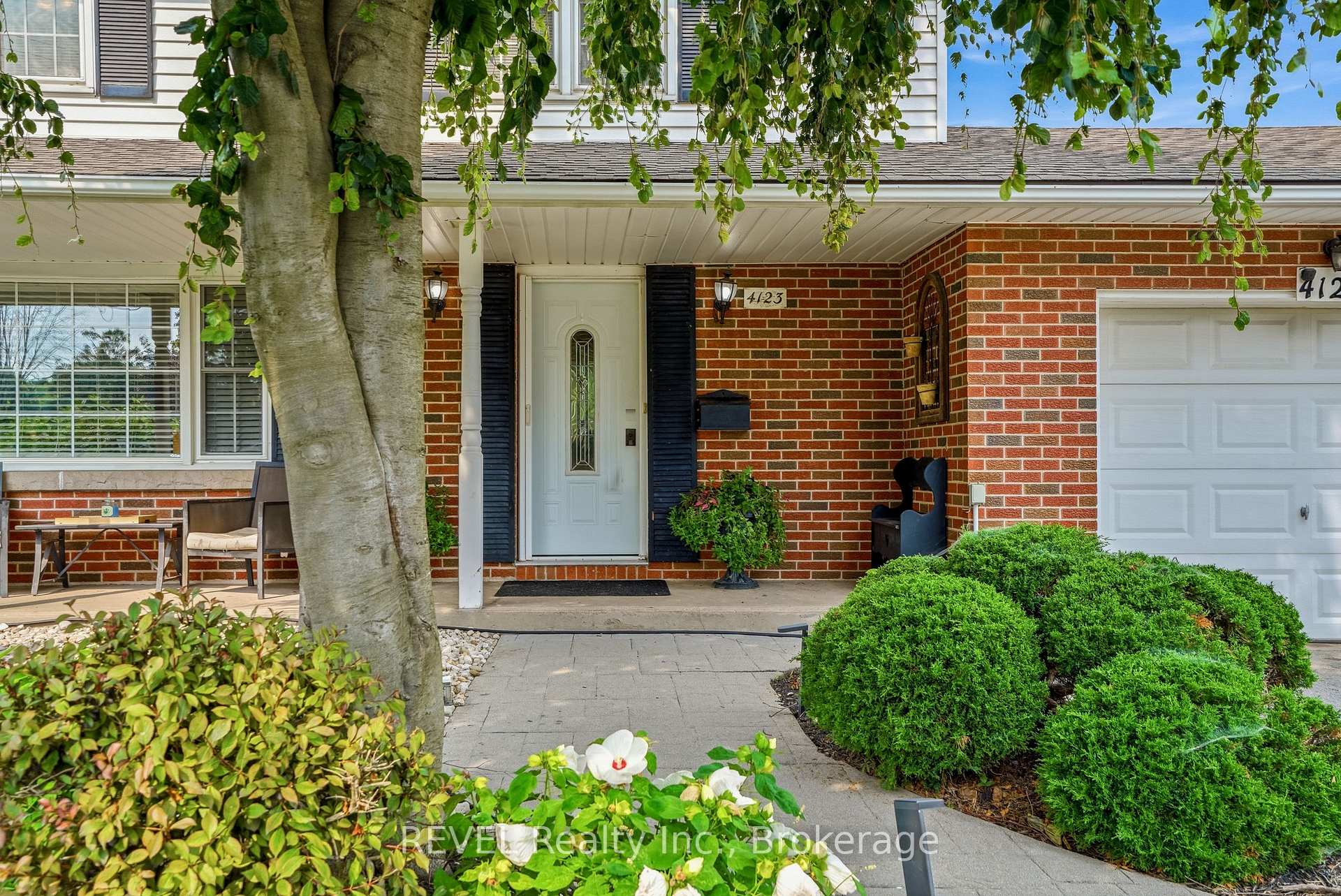 Photo 7 of 4123 Dorchester Road, Niagara Falls, Morrison — HOMEH