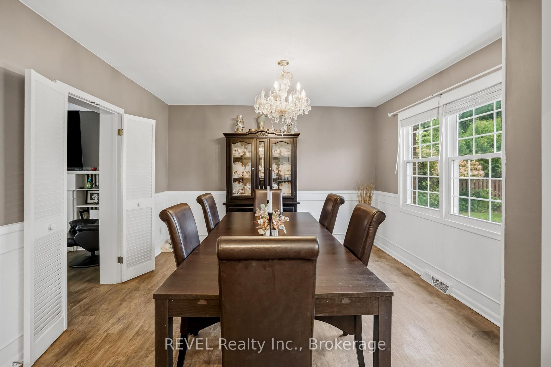 Photo 15 of 4123 Dorchester Road, Niagara Falls, Morrison — HOMEH