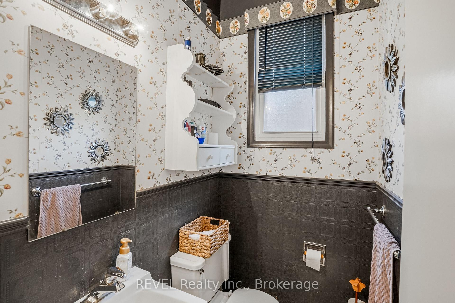 Photo 17 of 4123 Dorchester Road, Niagara Falls, Morrison — HOMEH