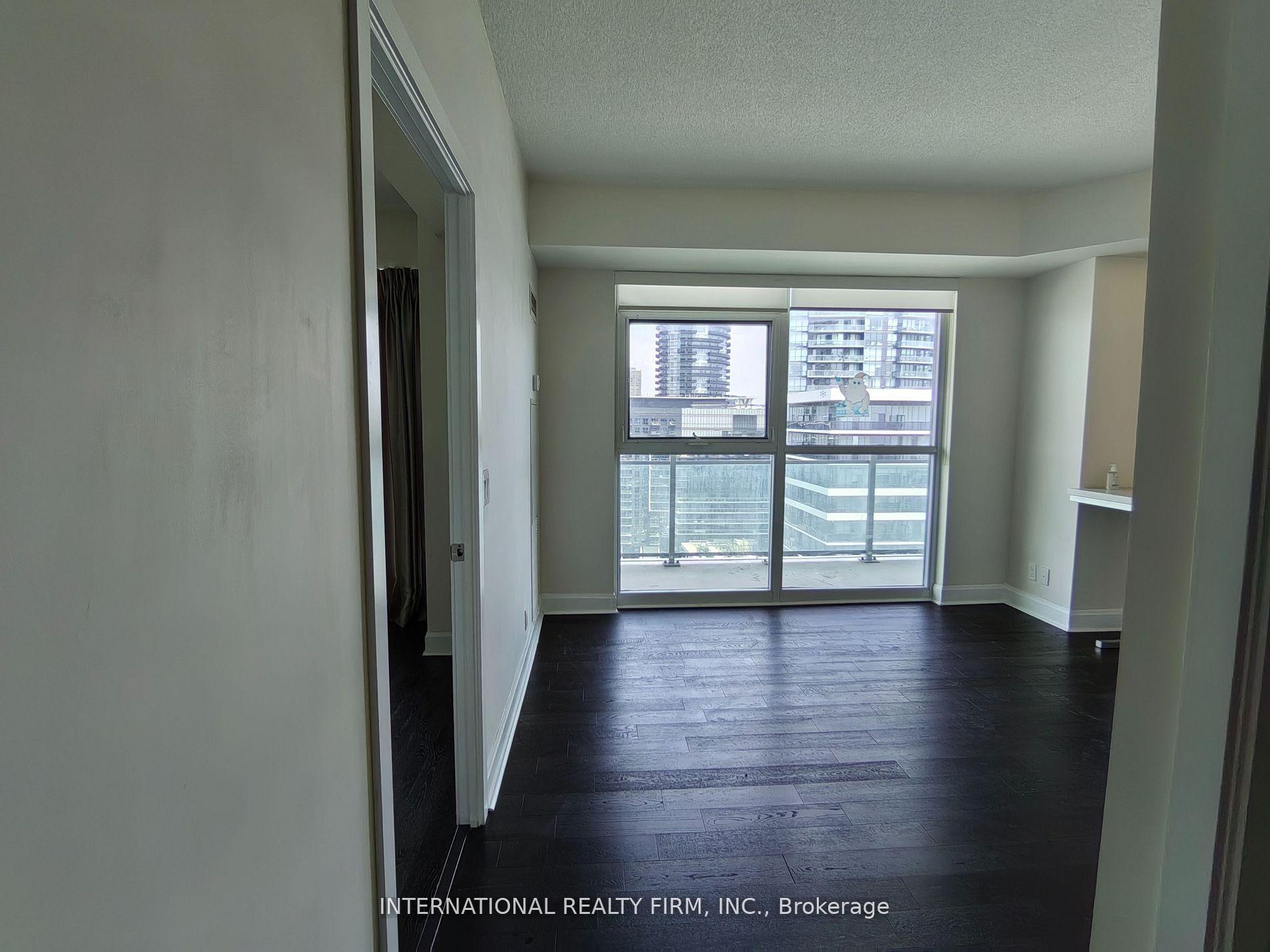 Photo 6 of Unit 1608, 33 Shore Breeze Drive, Etobicoke, Mimico — HOMEH