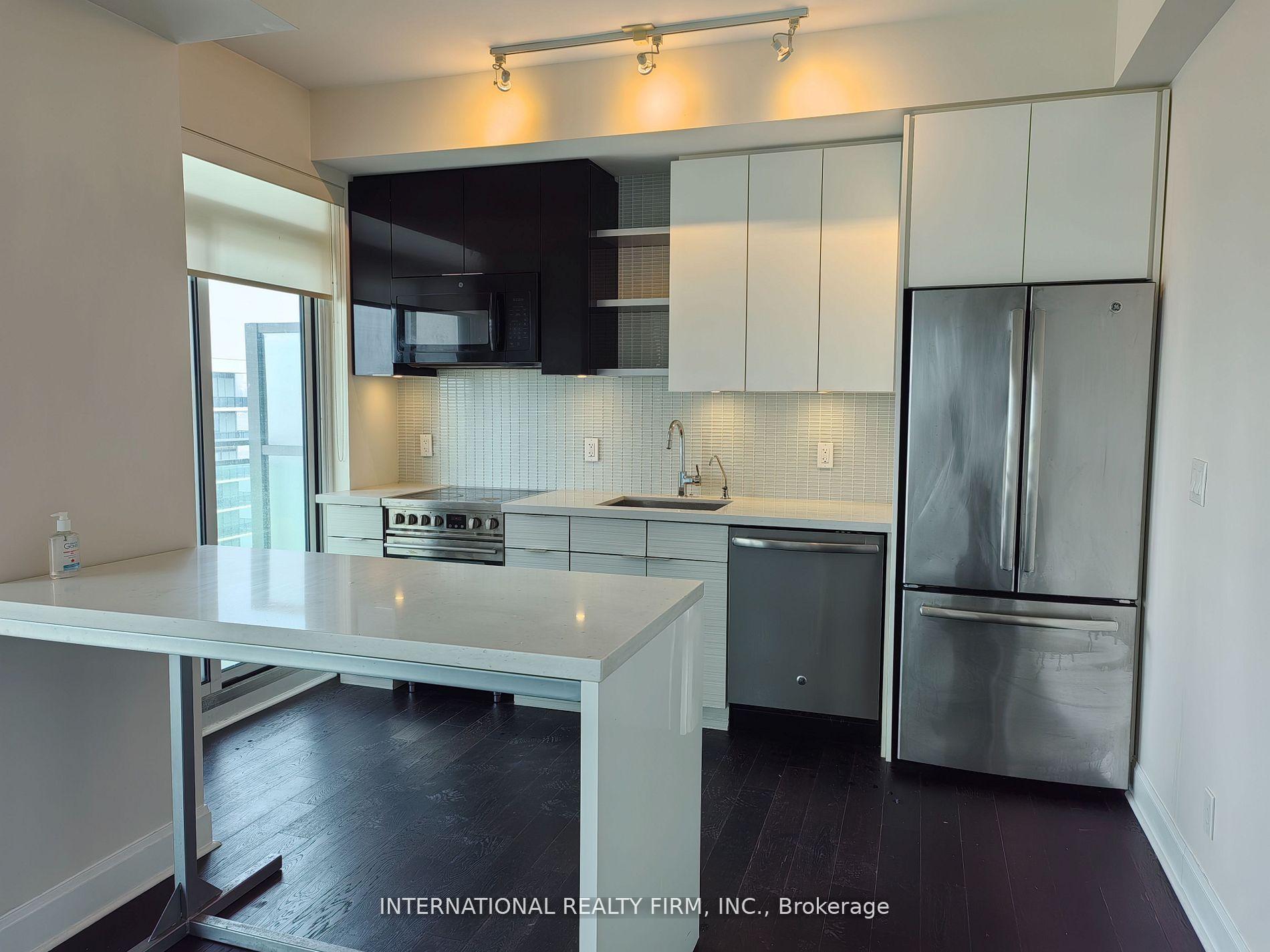 Photo 8 of Unit 1608, 33 Shore Breeze Drive, Etobicoke, Mimico — HOMEH