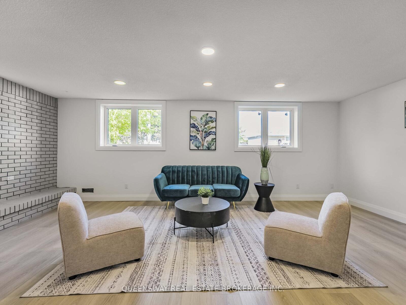 Photo 14 of 1128 Pinegrove Road, Oakville, West — HOMEH