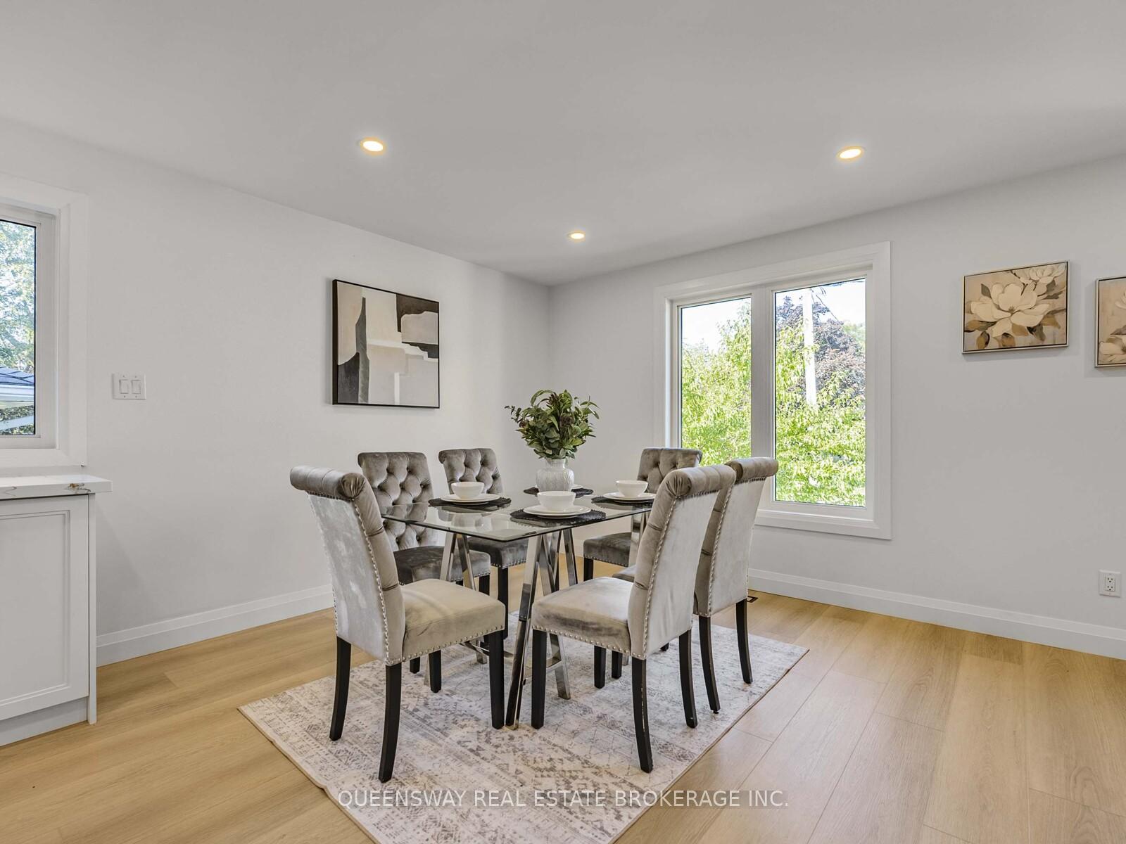 Photo 17 of 1128 Pinegrove Road, Oakville, West — HOMEH