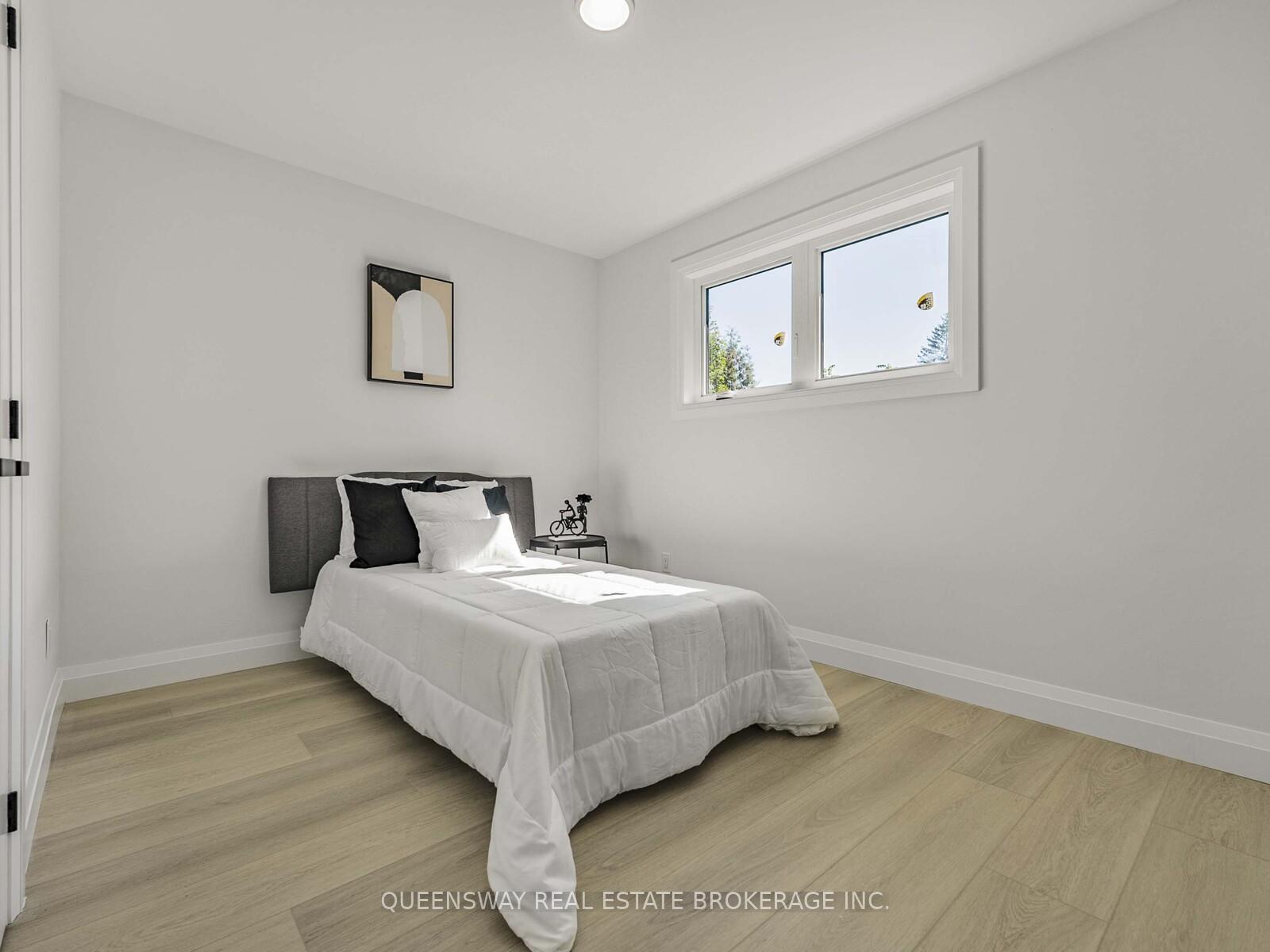 Photo 27 of 1128 Pinegrove Road, Oakville, West — HOMEH