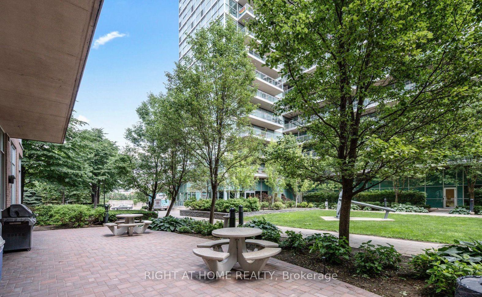 Photo 17 of Unit 2113, 50 Lynn Williams Street, Toronto, Niagara — HOMEH