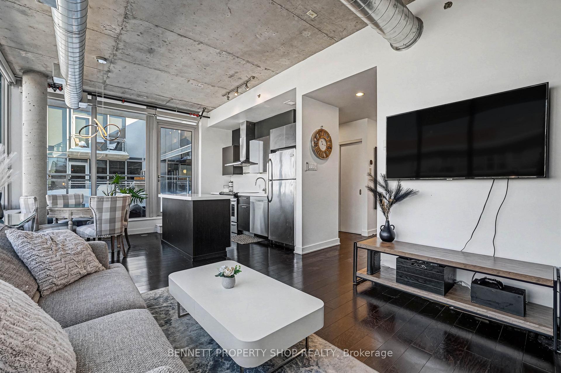 Photo 3 of Unit 811, 360 McLeod Street, Ottawa, Ottawa Centre — HOMEH
