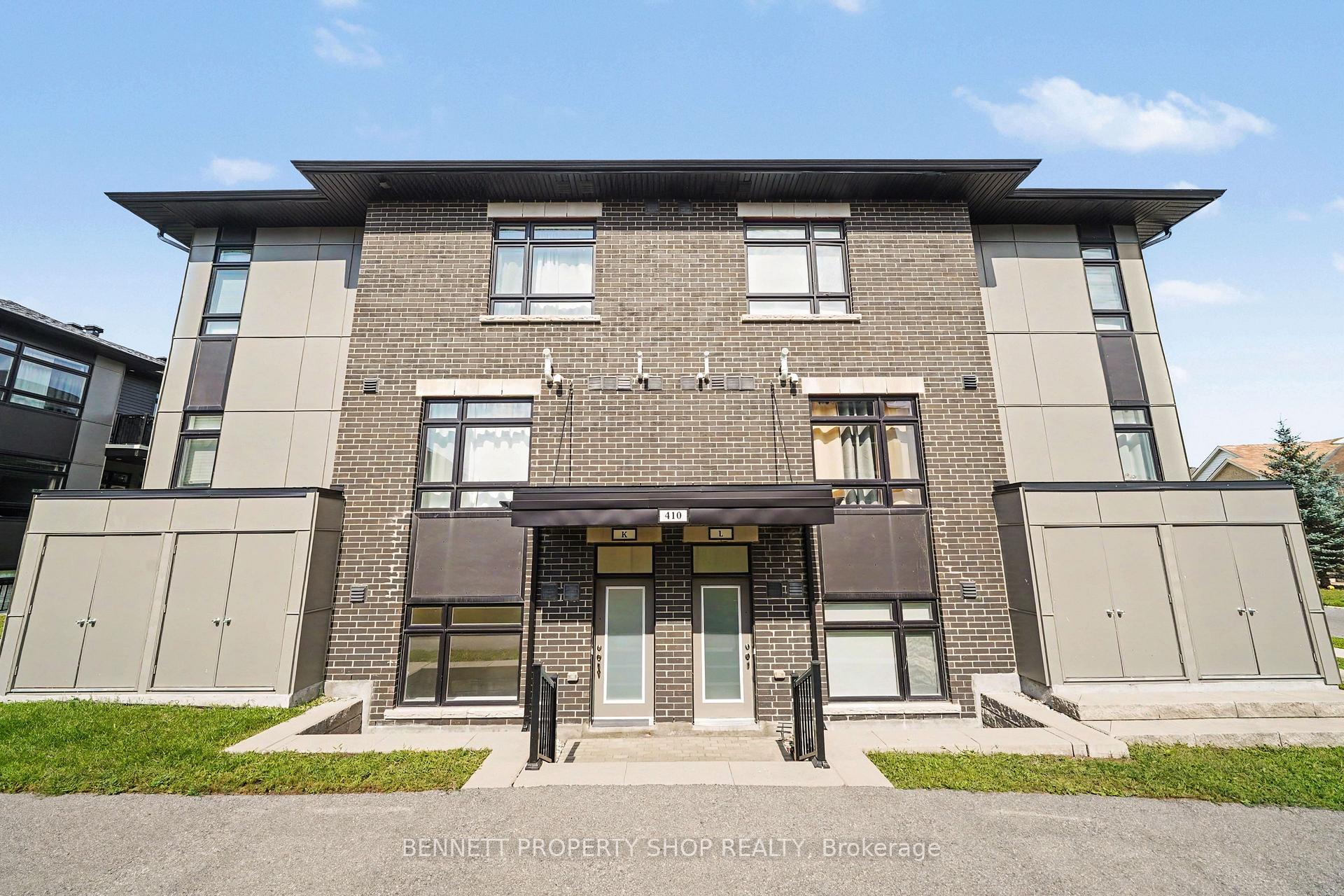 Photo 1 of Unit K, 410 Rolling Meadow Crescent, Ottawa, Mer Bleue/Bradley Estates/Anderson Park — HOMEH