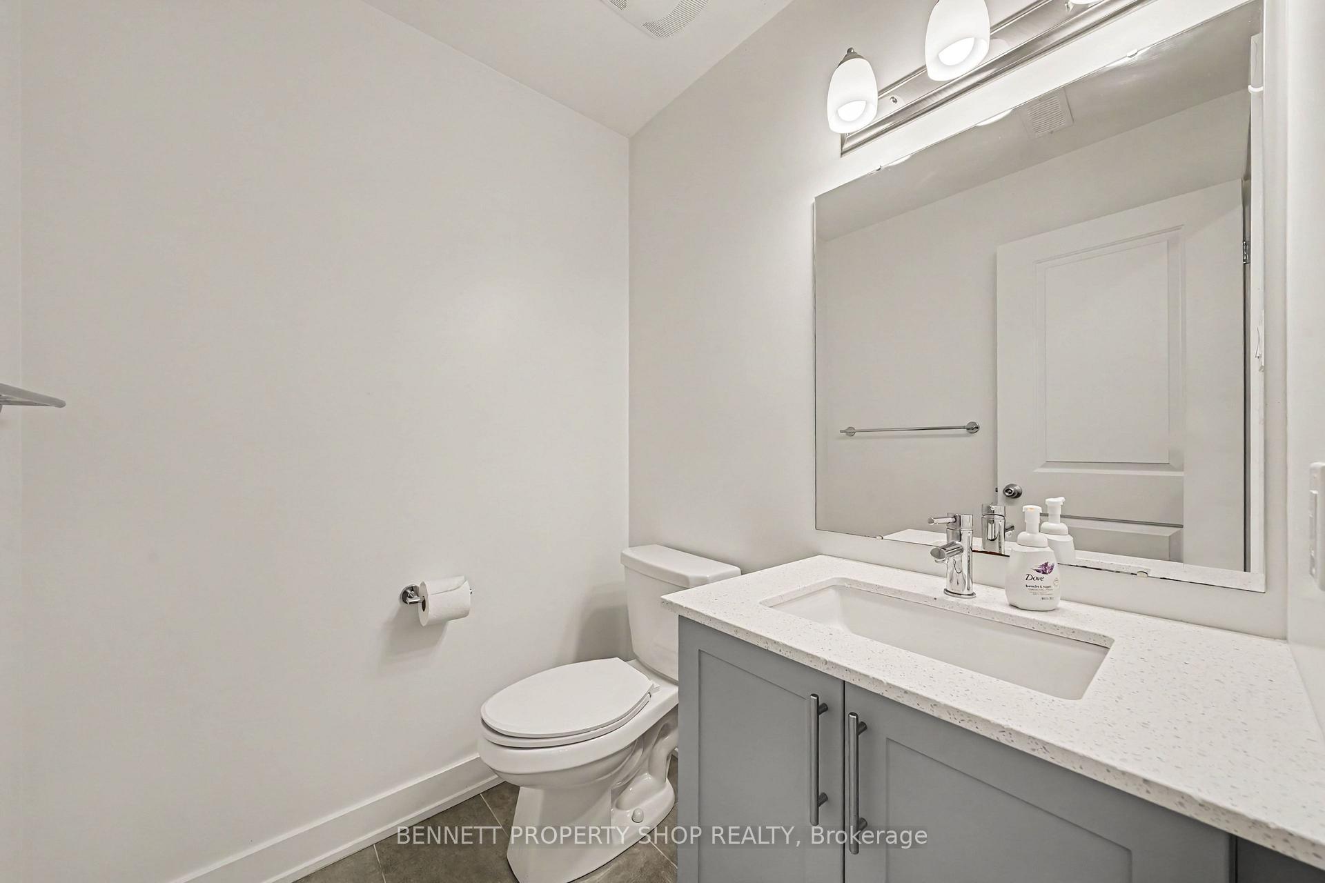 Photo 7 of Unit K, 410 Rolling Meadow Crescent, Ottawa, Mer Bleue/Bradley Estates/Anderson Park — HOMEH