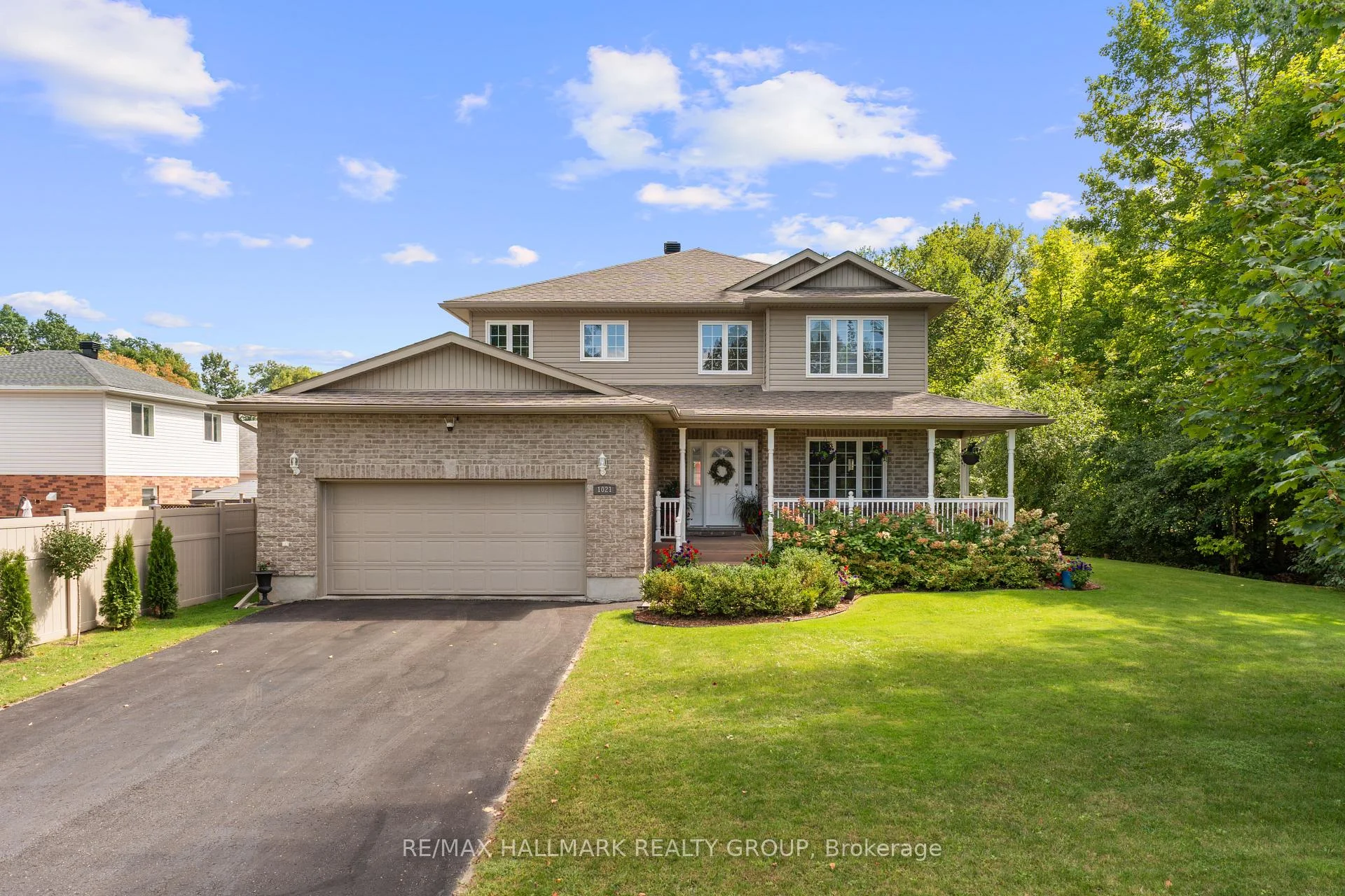 Front of 1021 Kingswood Street