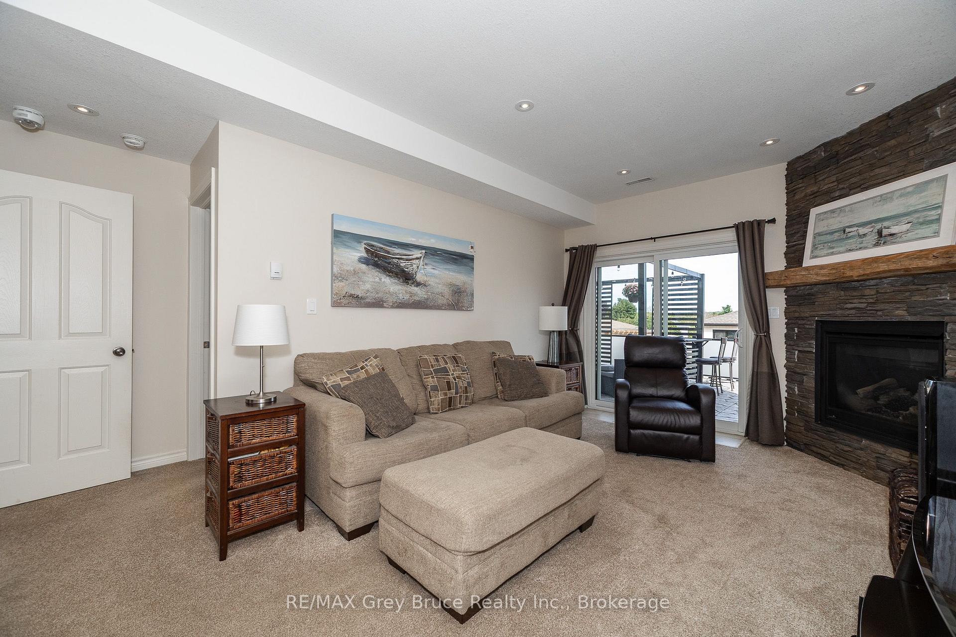 Photo 12 of 2591 7th Avenue E, Owen Sound — HOMEH