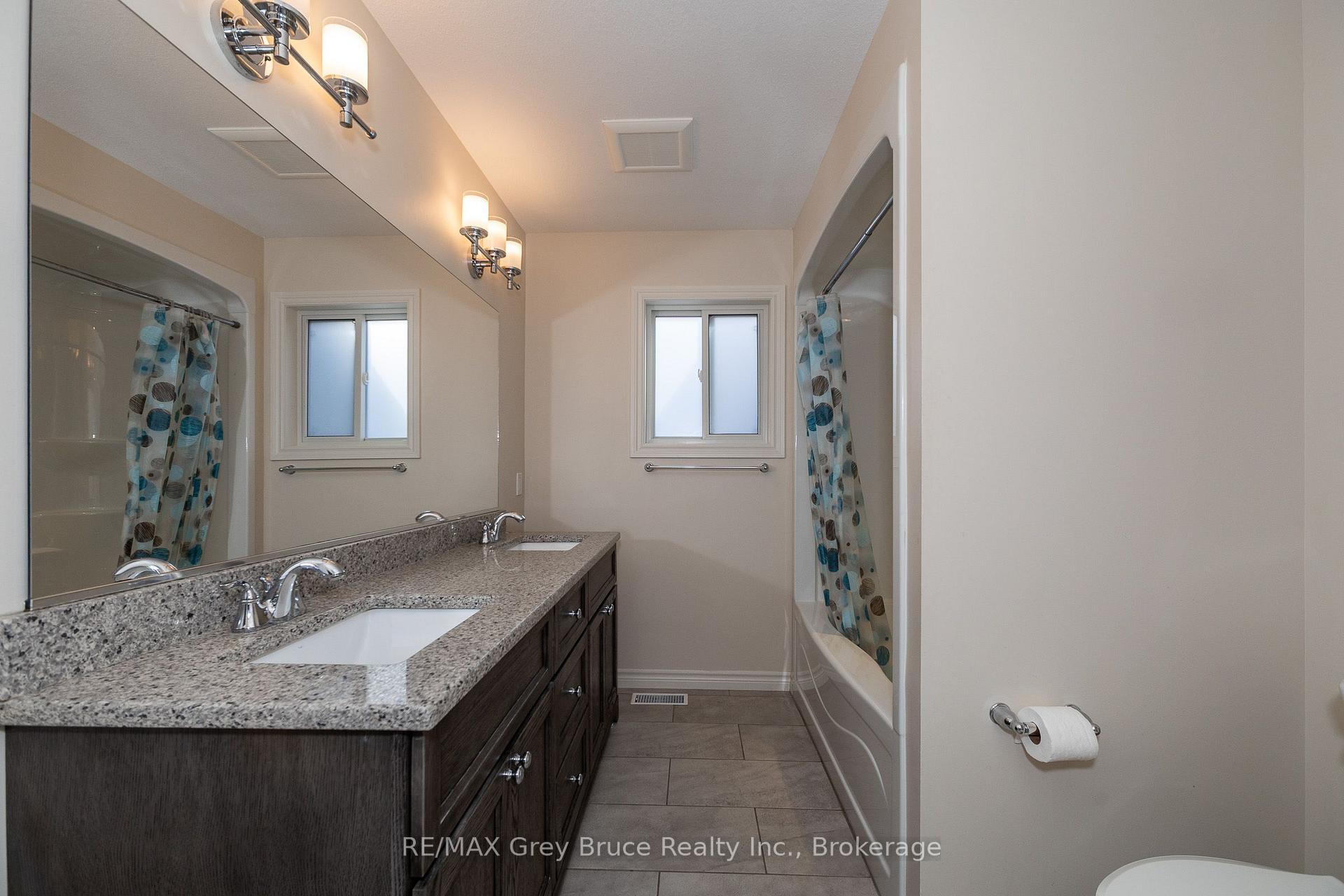 Photo 20 of 2591 7th Avenue E, Owen Sound — HOMEH