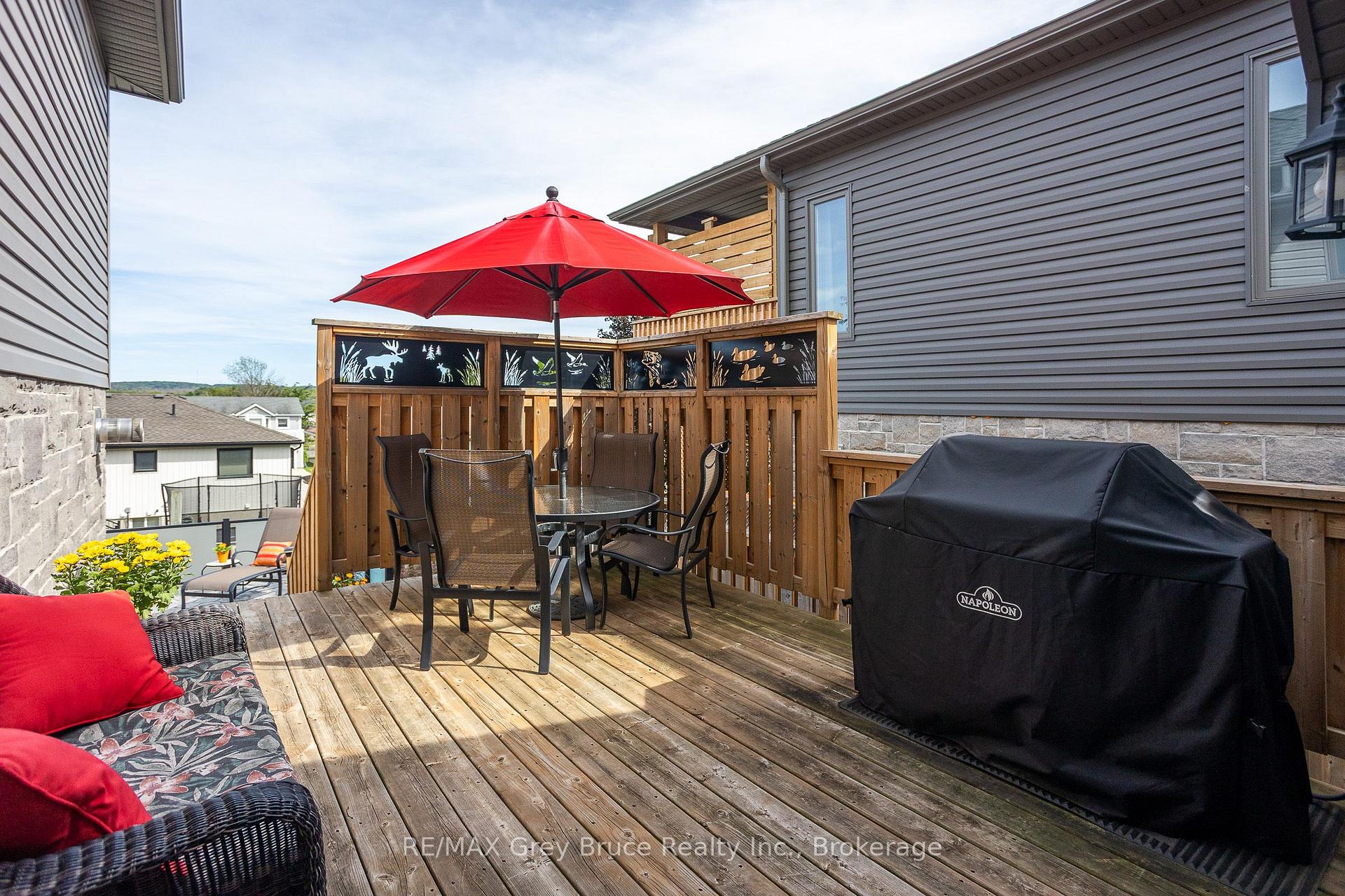 Photo 28 of 2591 7th Avenue E, Owen Sound — HOMEH
