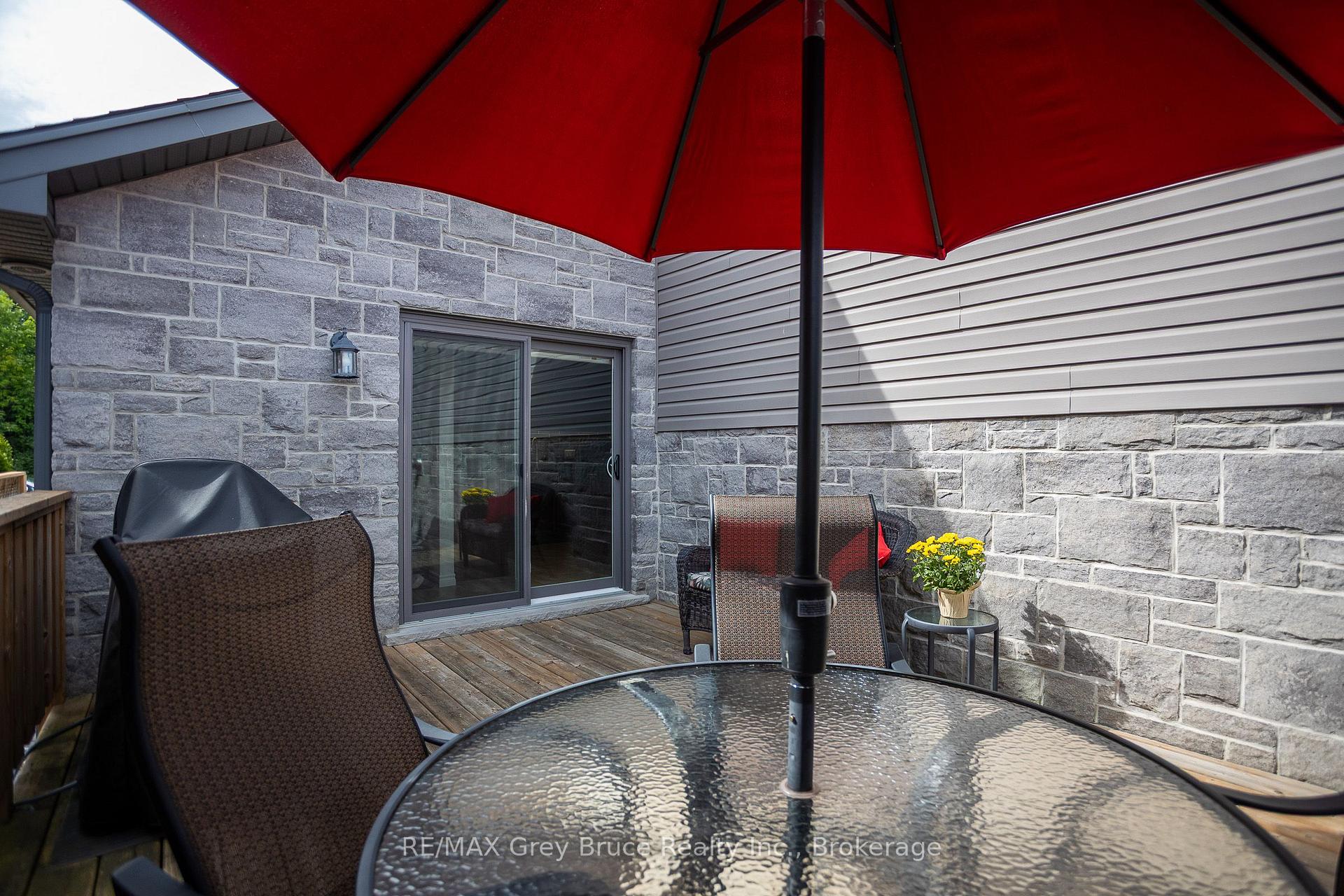 Photo 35 of 2591 7th Avenue E, Owen Sound — HOMEH