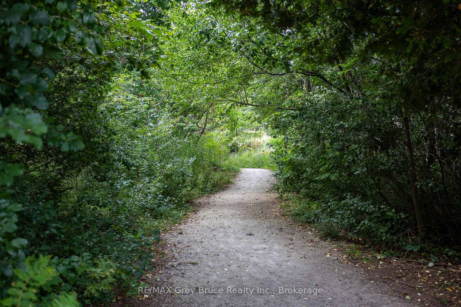 Photo 41 of 2591 7th Avenue E, Owen Sound — HOMEH