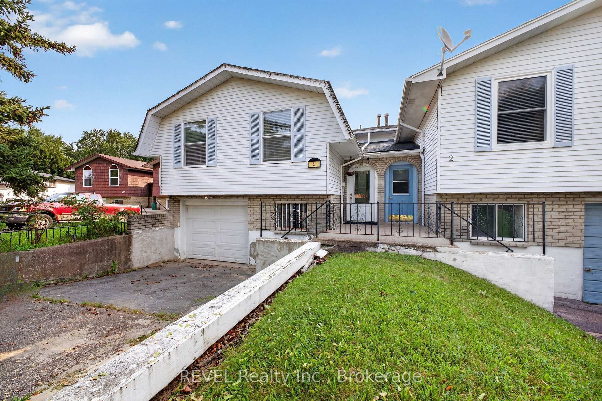 Photo 1 of 4 Kerwin Gate, St. Catharines, Lakeport — HOMEH