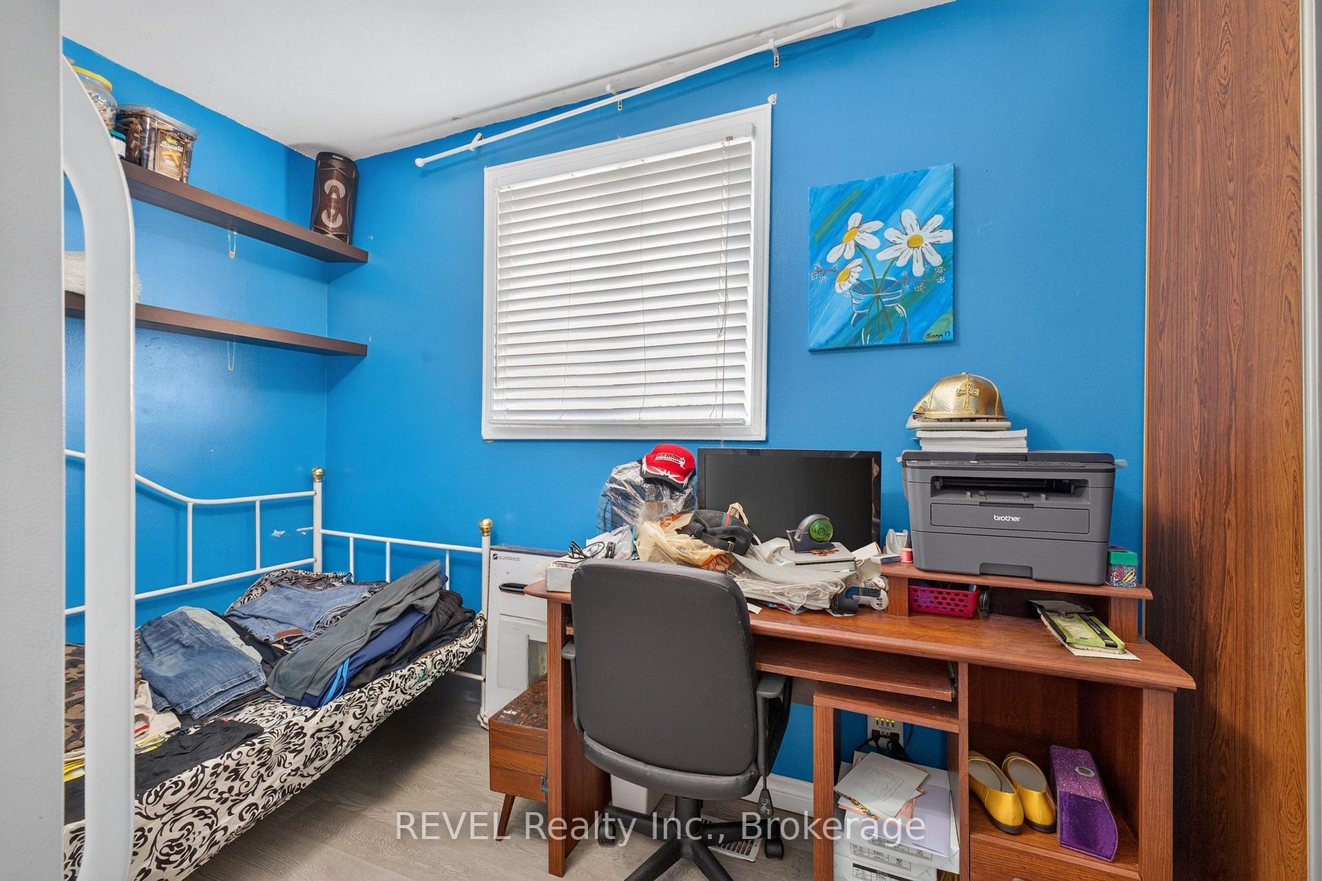 Photo 11 of 4 Kerwin Gate, St. Catharines, Lakeport — HOMEH