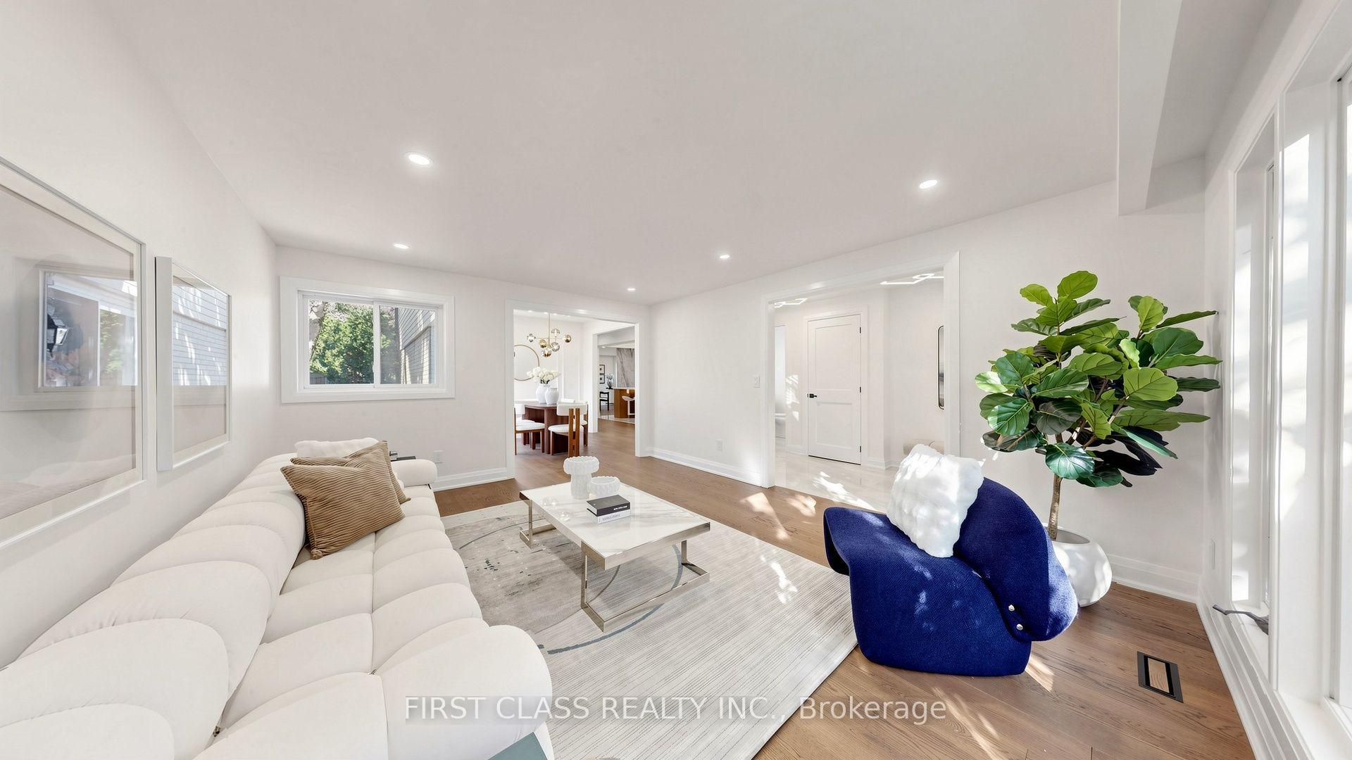 Photo 8 of 2337 Devon Road, Oakville, Ford — HOMEH