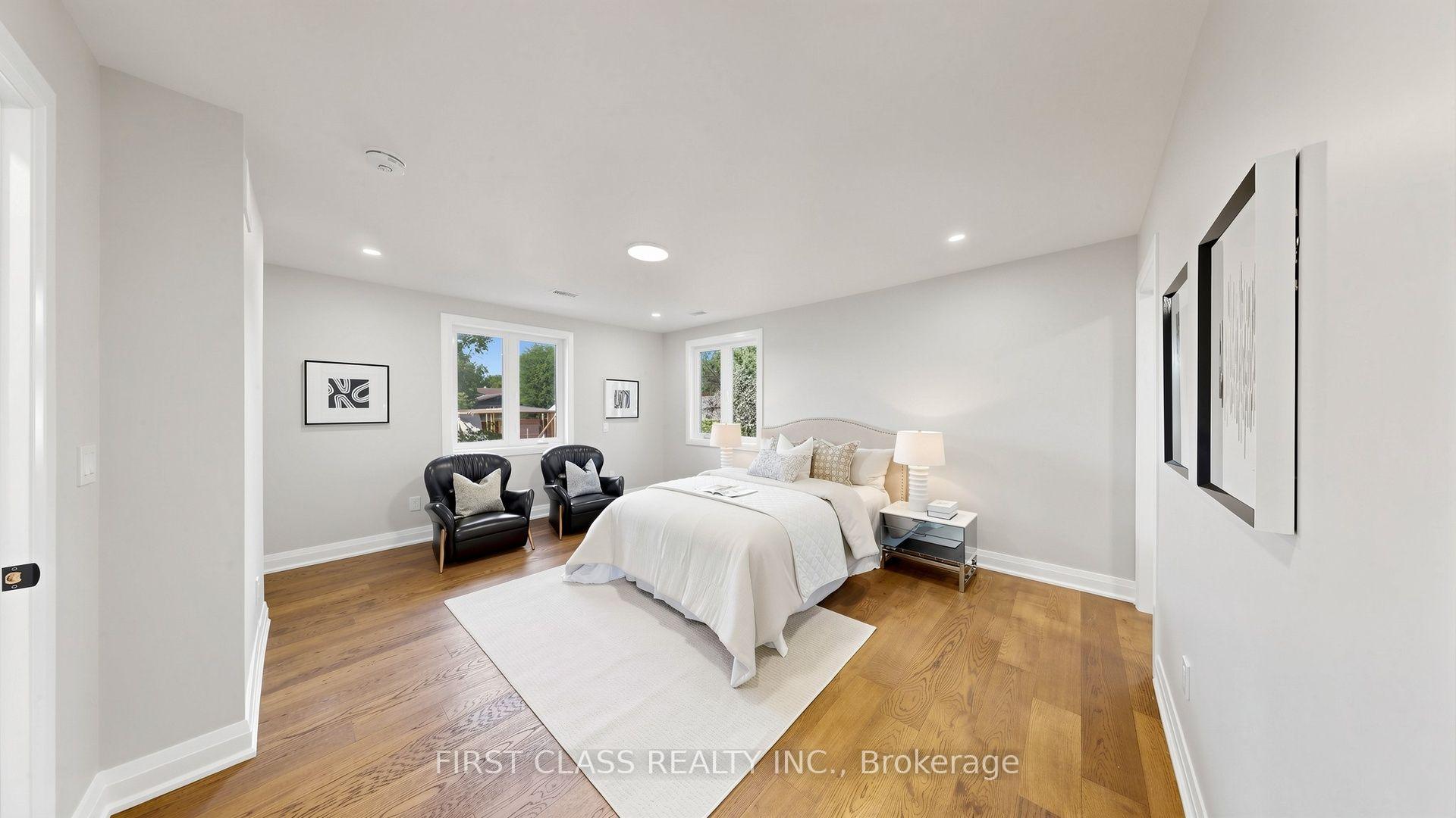 Photo 29 of 2337 Devon Road, Oakville, Ford — HOMEH