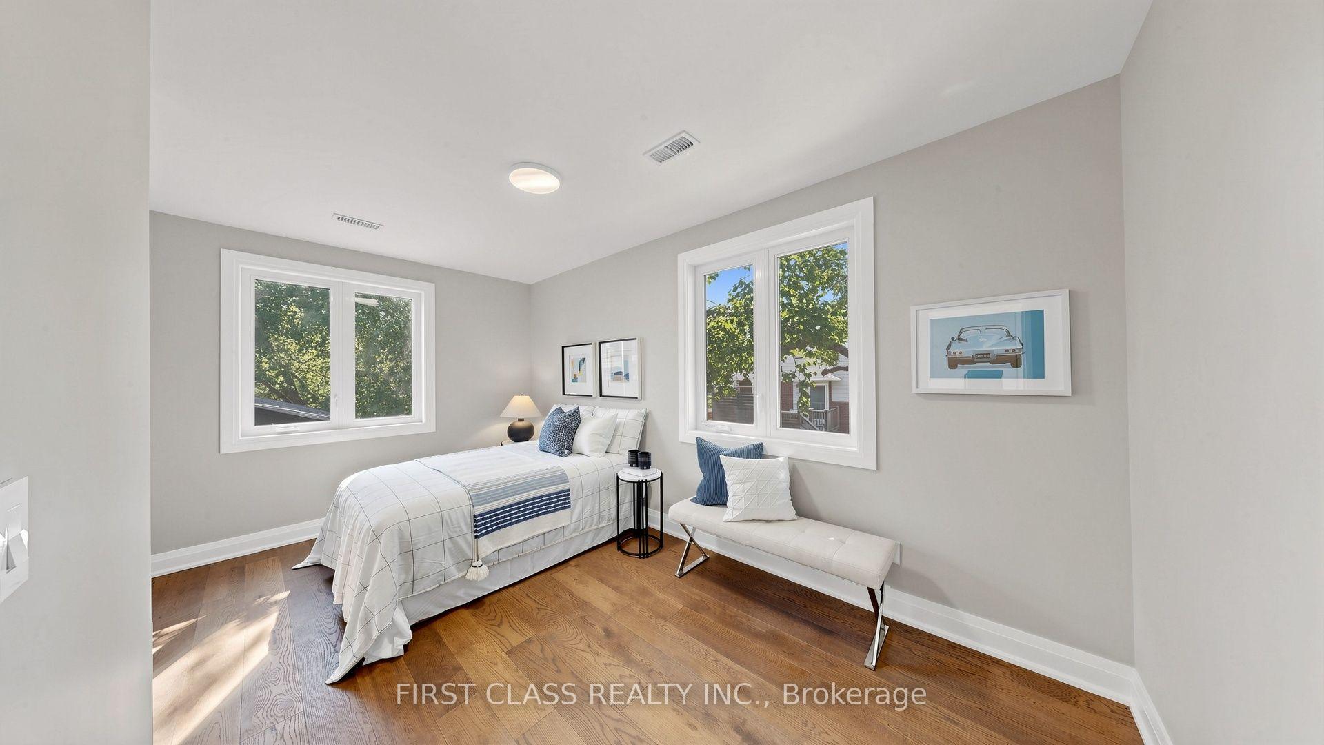 Photo 35 of 2337 Devon Road, Oakville, Ford — HOMEH