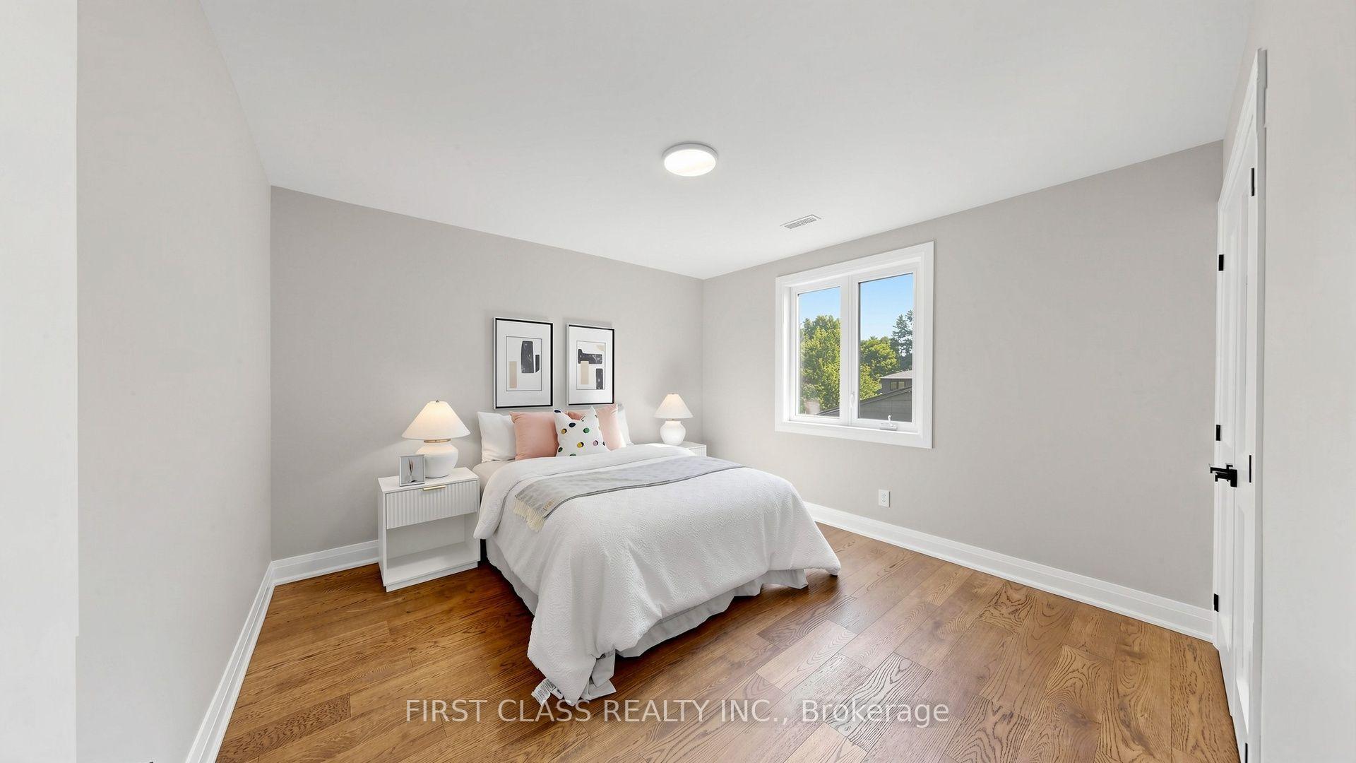 Photo 37 of 2337 Devon Road, Oakville, Ford — HOMEH