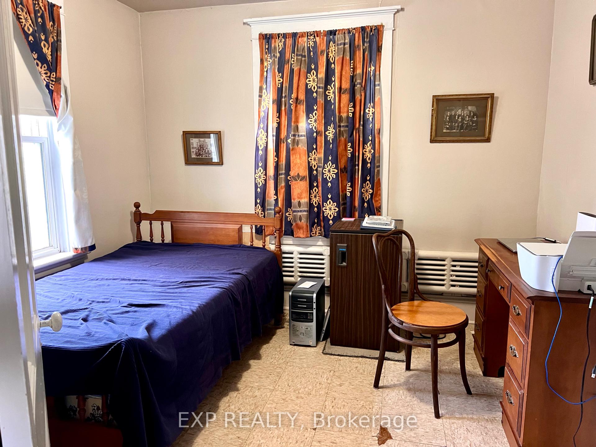 Photo 13 of 107 Spadina Avenue, Ottawa, Hintonburg — HOMEH
