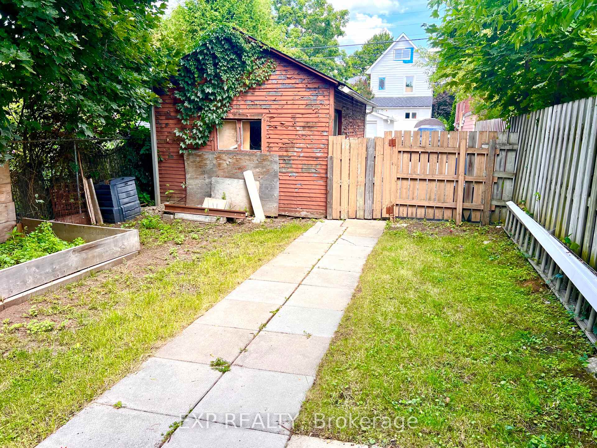 Photo 21 of 107 Spadina Avenue, Ottawa, Hintonburg — HOMEH