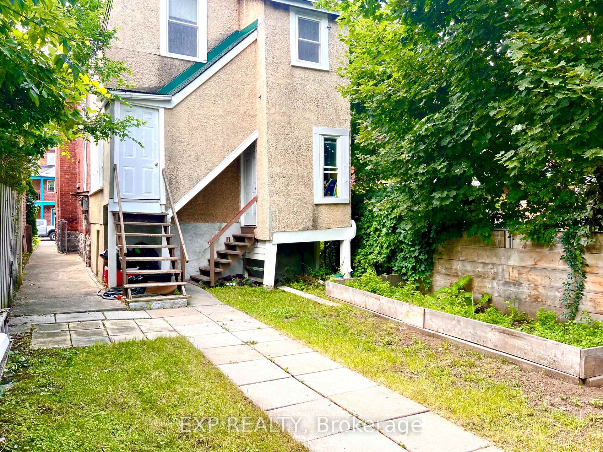 Photo 22 of 107 Spadina Avenue, Ottawa, Hintonburg — HOMEH