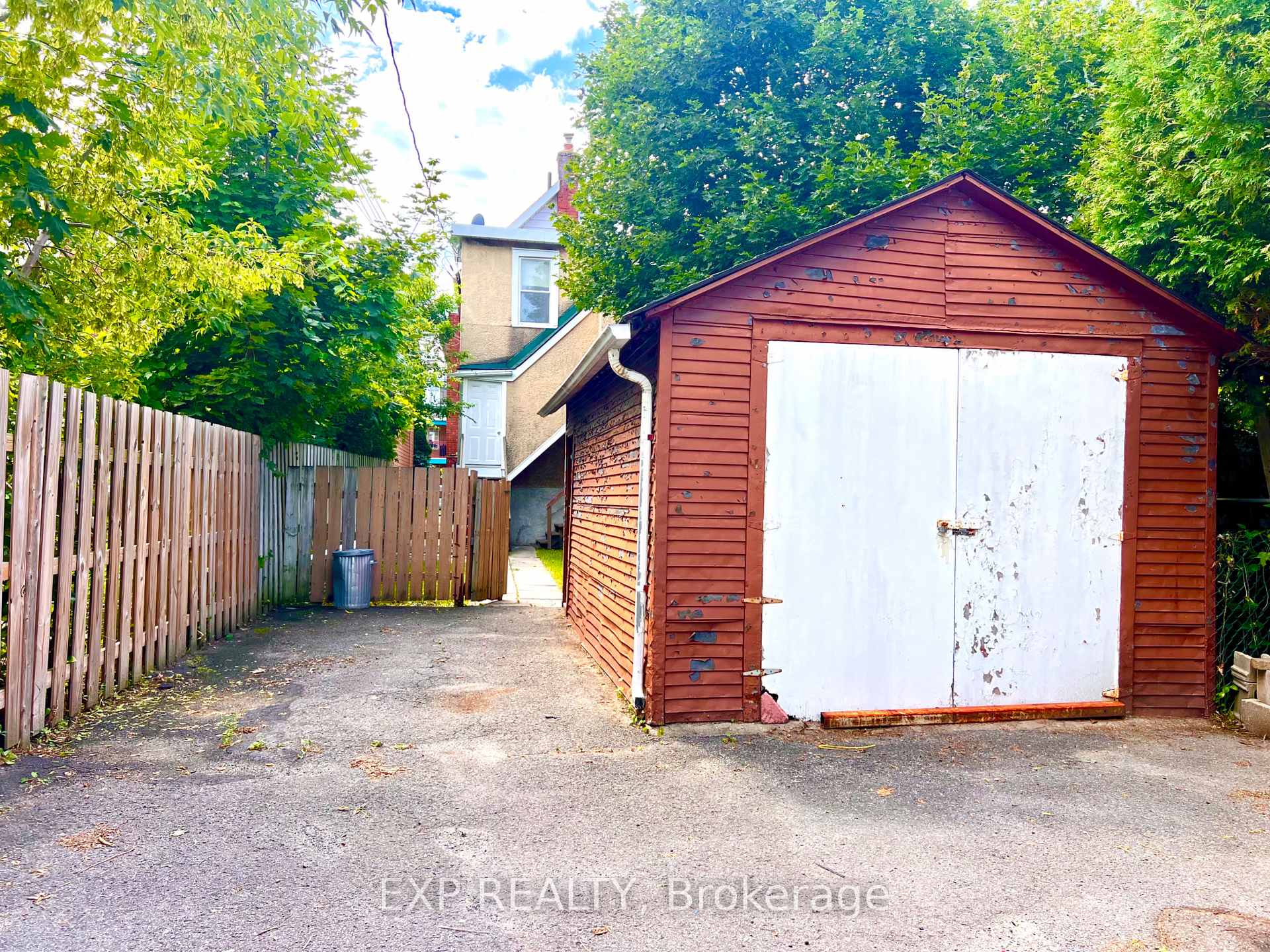 Photo 23 of 107 Spadina Avenue, Ottawa, Hintonburg — HOMEH