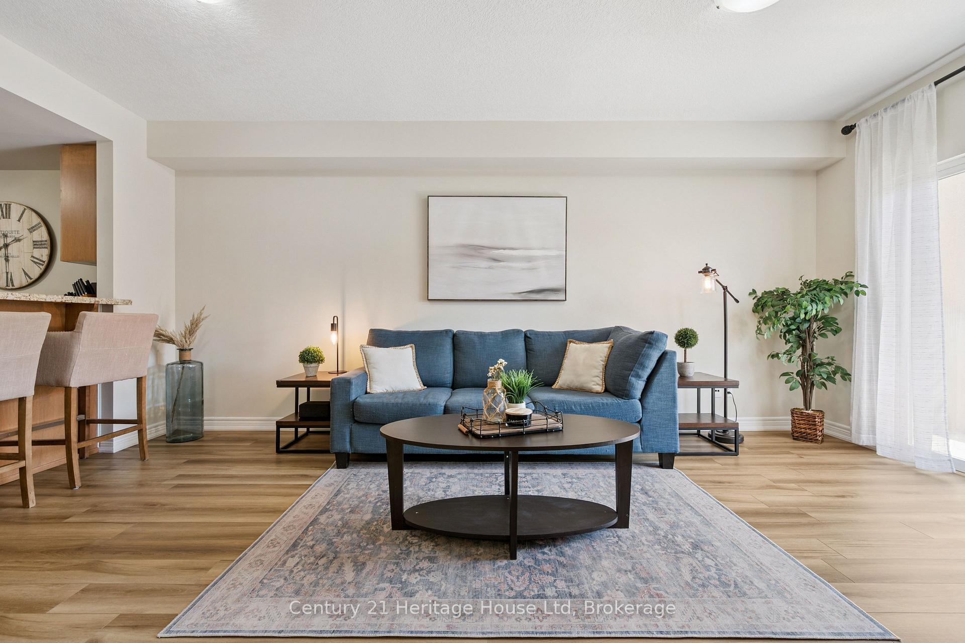 Photo 7 of Unit 207, 901 Paisley Road, Guelph, Willow West/Sugarbush/West Acres — HOMEH