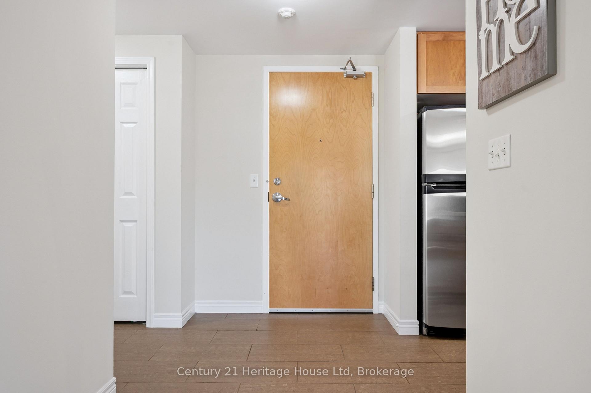 Photo 17 of Unit 207, 901 Paisley Road, Guelph, Willow West/Sugarbush/West Acres — HOMEH