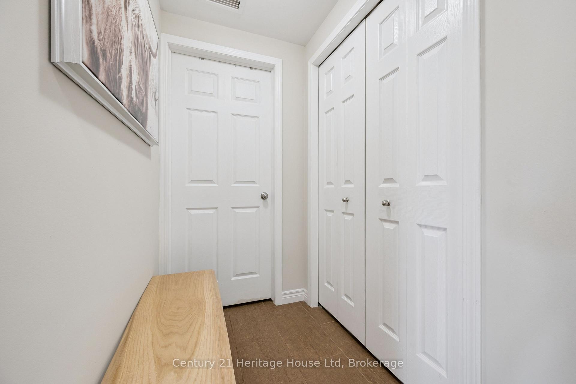 Photo 18 of Unit 207, 901 Paisley Road, Guelph, Willow West/Sugarbush/West Acres — HOMEH
