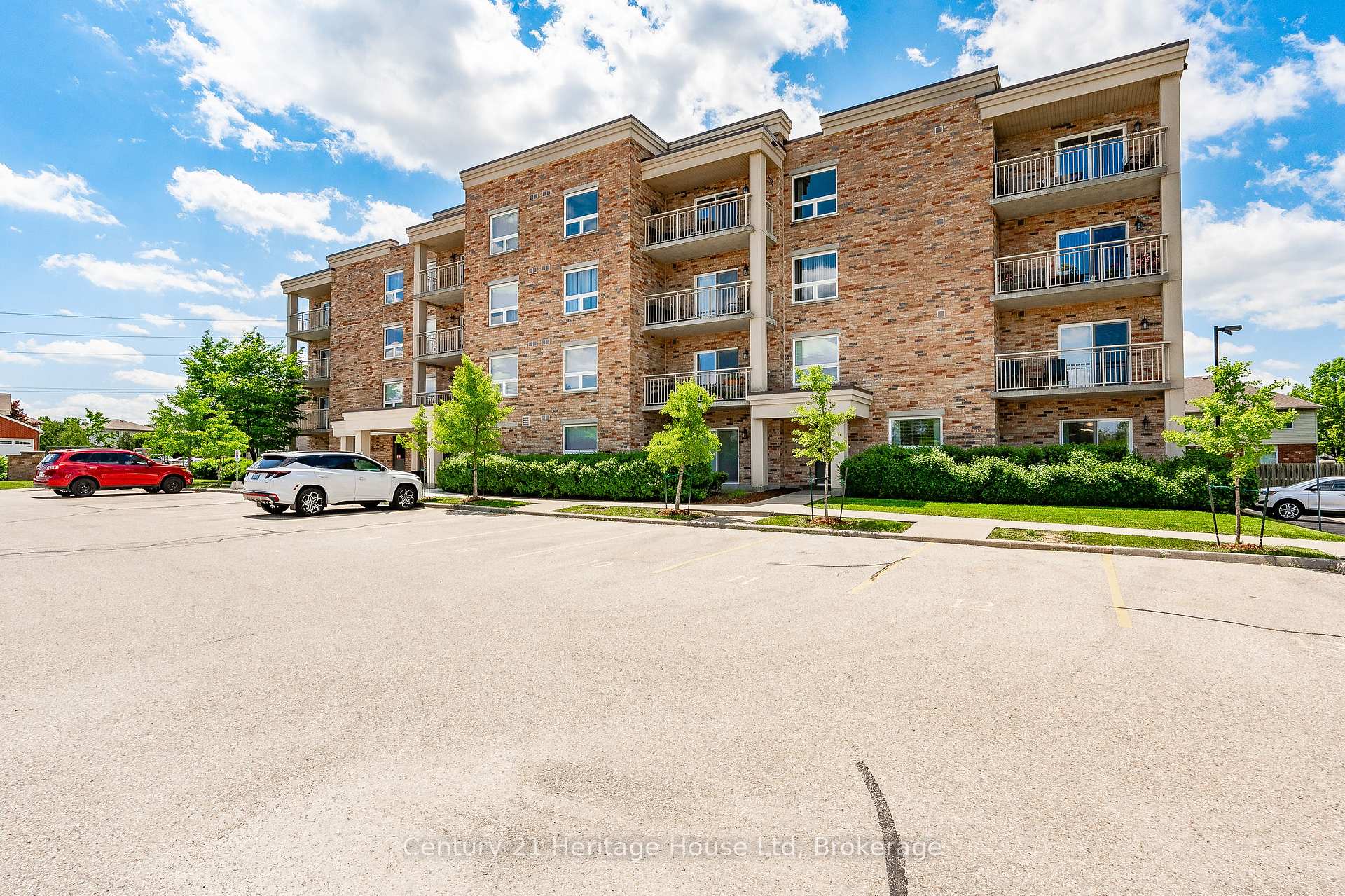 Photo 31 of Unit 207, 901 Paisley Road, Guelph, Willow West/Sugarbush/West Acres — HOMEH